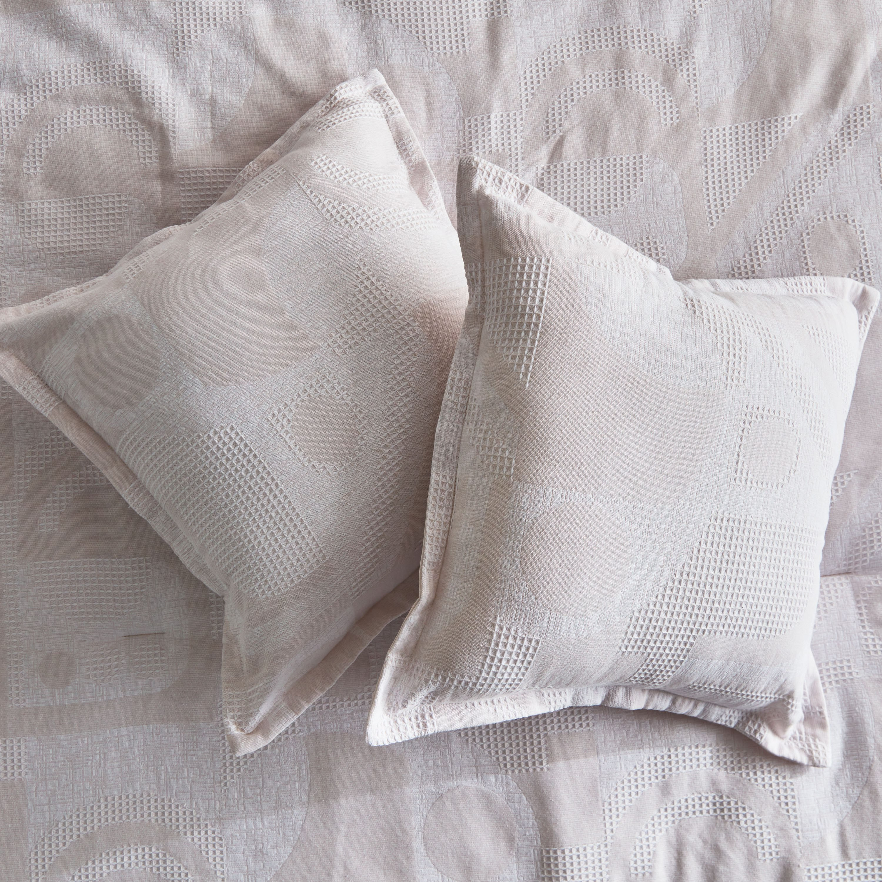 طقم لحاف كينج قطن 5 قطع من لينش ماتيلاس - 220x240 سم-hbxhomeware-hbxdecorandfurnishings-image-8