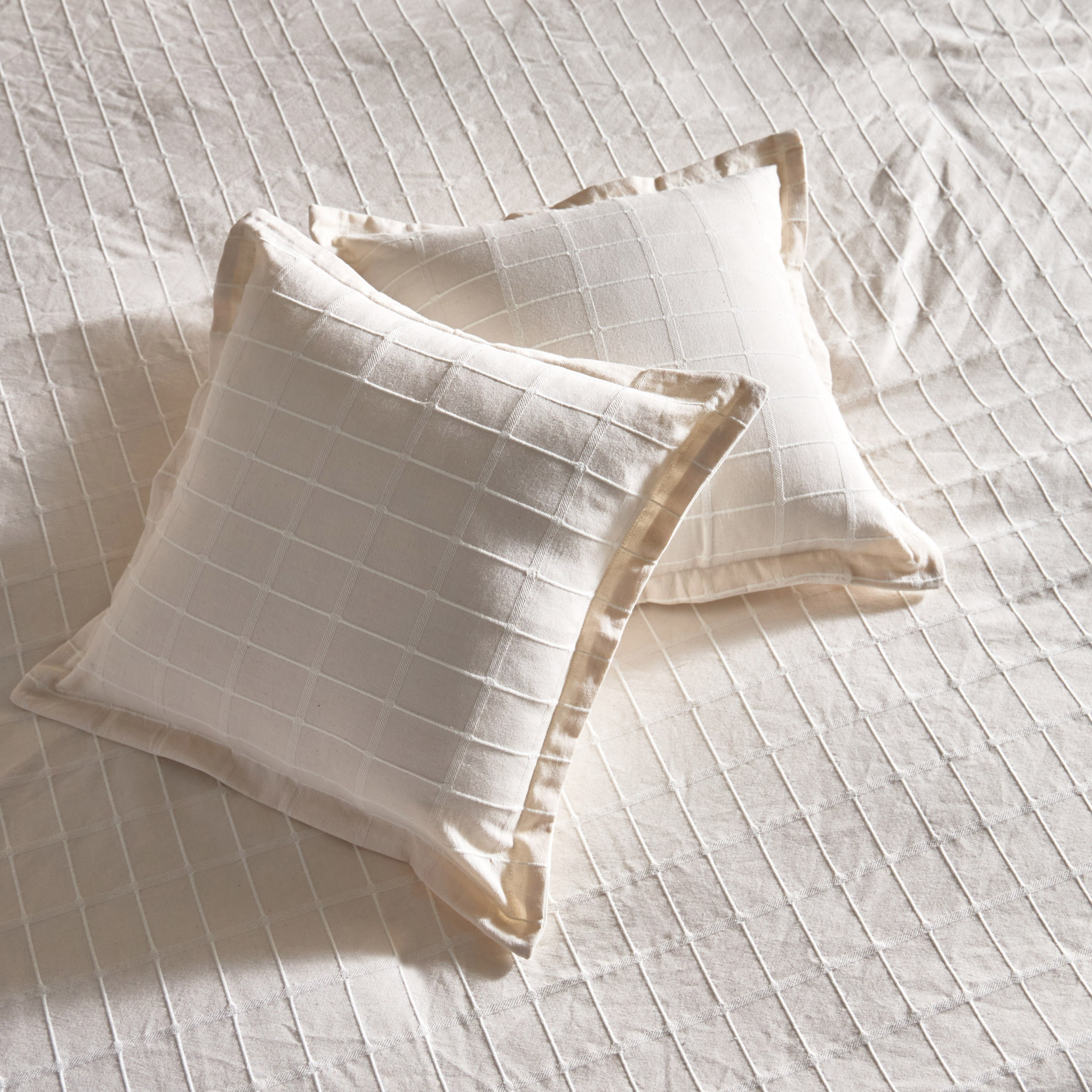 طقم لحاف توين منسوج كاروهات- 5 قطع من لوجانو- 220x240 سم-hbxhomeware-hbxdecorandfurnishings-image-6