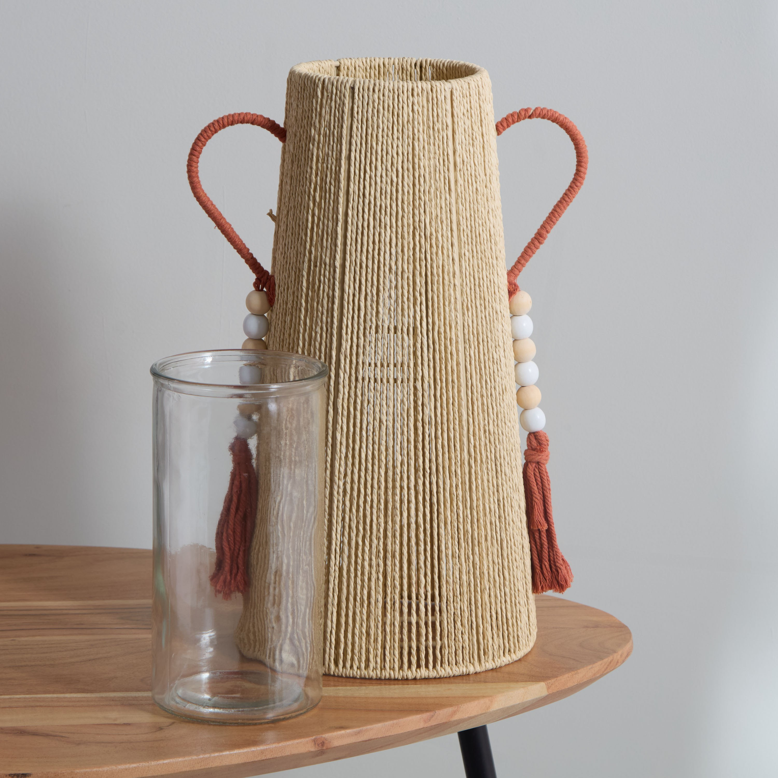 فانوس سلك  وخرز خشبي وشرابات مع زجاج داخلي من روتانا - 18x35 سم-hbxdecorandfurnishings-homeaccessories-lanterns-image-3