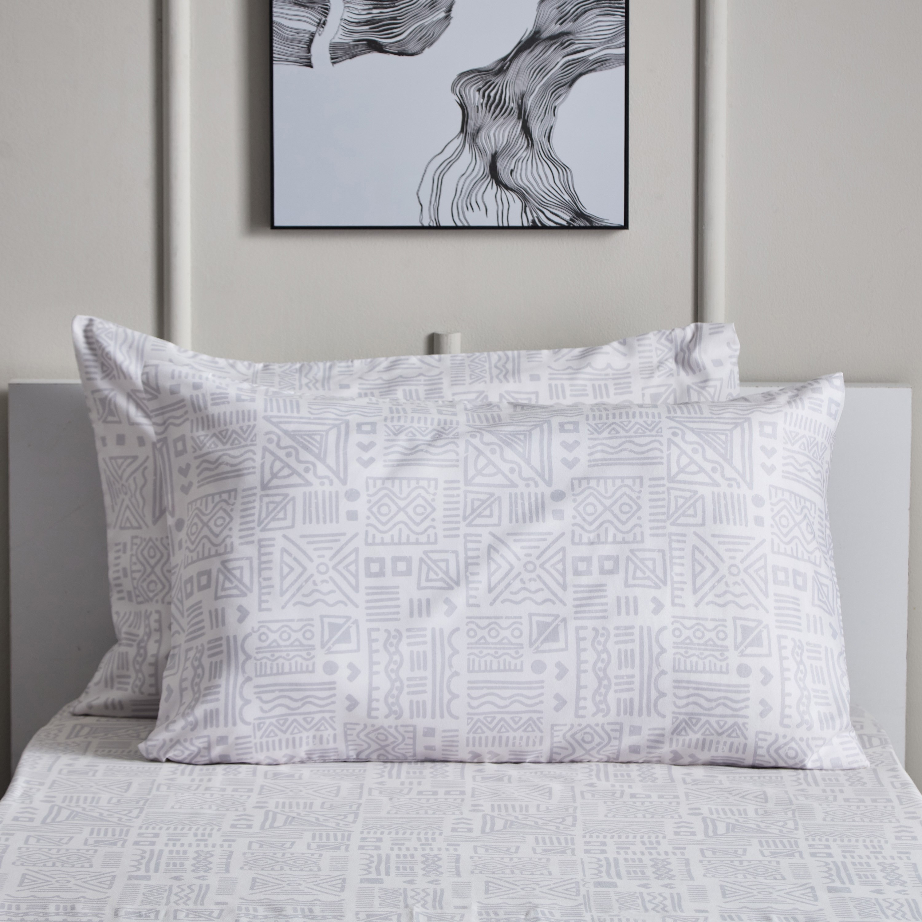 طقم أغطية وسائد بطبعات من الألياف الدقيقة قطعتين رين من ماتريكس - 50x75 سم-hbxhomeware-hbxbedroom-image-2