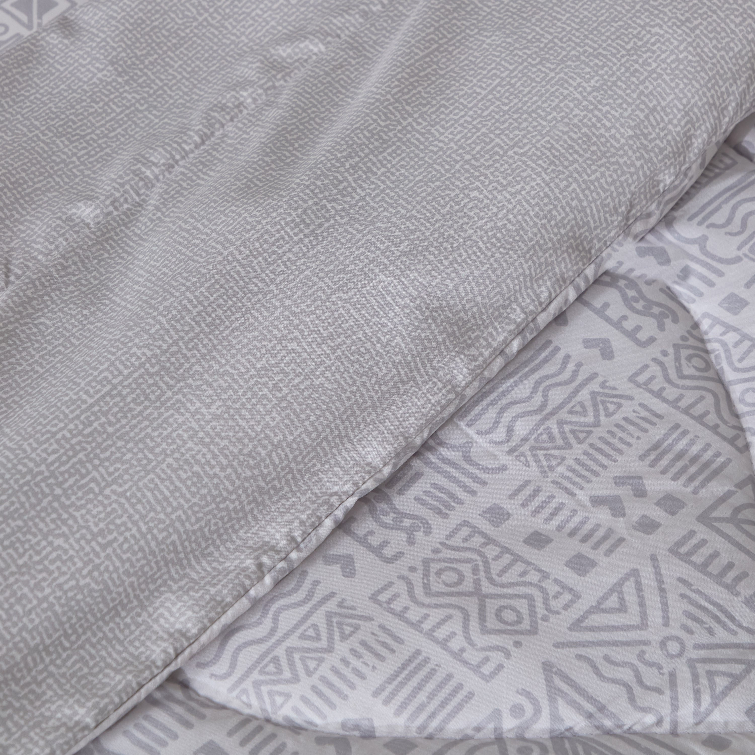 لحاف فردي من الألياف الدقيقة رين من ماتريكس - 135x220 سم-hbxkidsandyouth-beddingandfurnishings-comfortersets-image-4