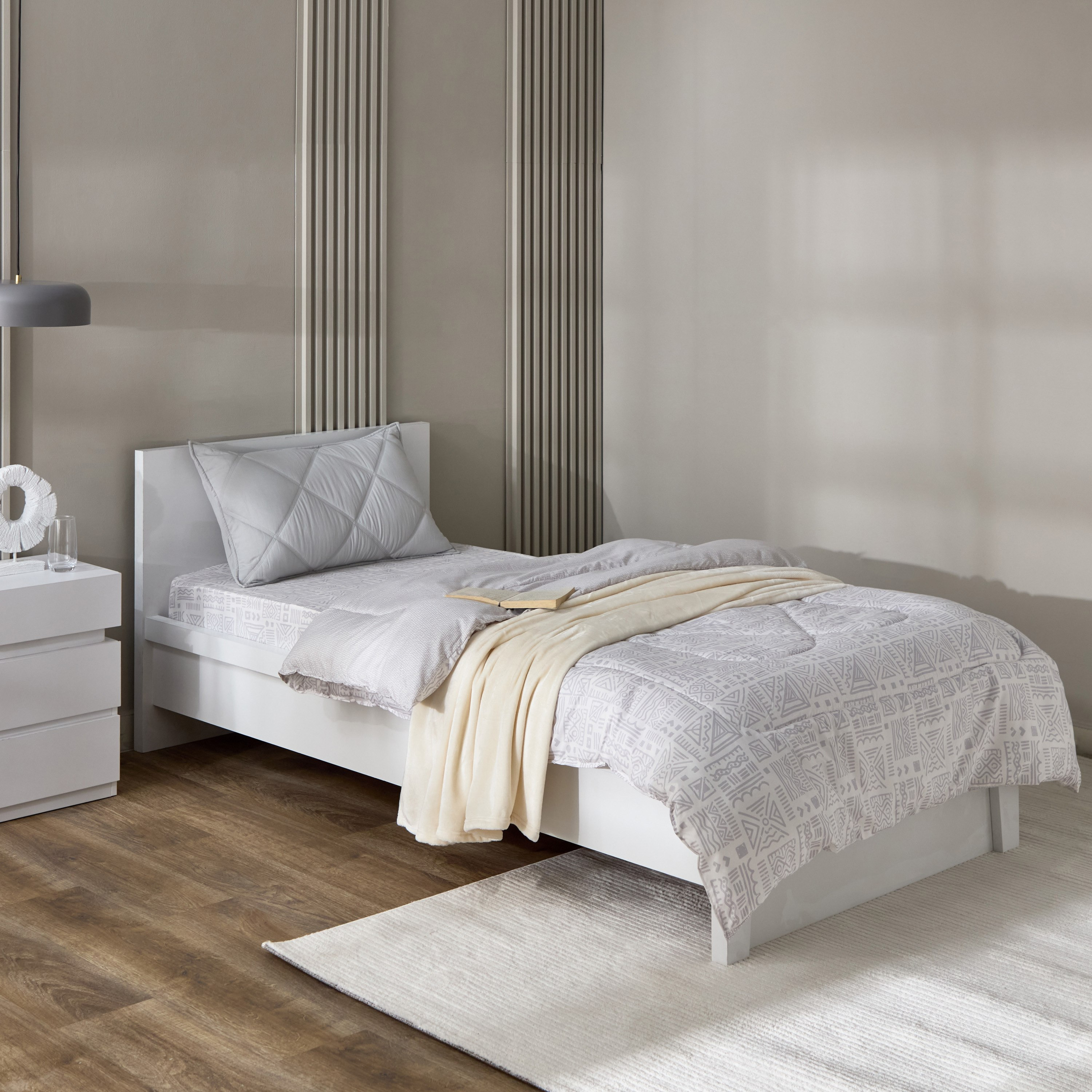 لحاف فردي من الألياف الدقيقة رين من ماتريكس - 135x220 سم-hbxkidsandyouth-beddingandfurnishings-comfortersets-image-5