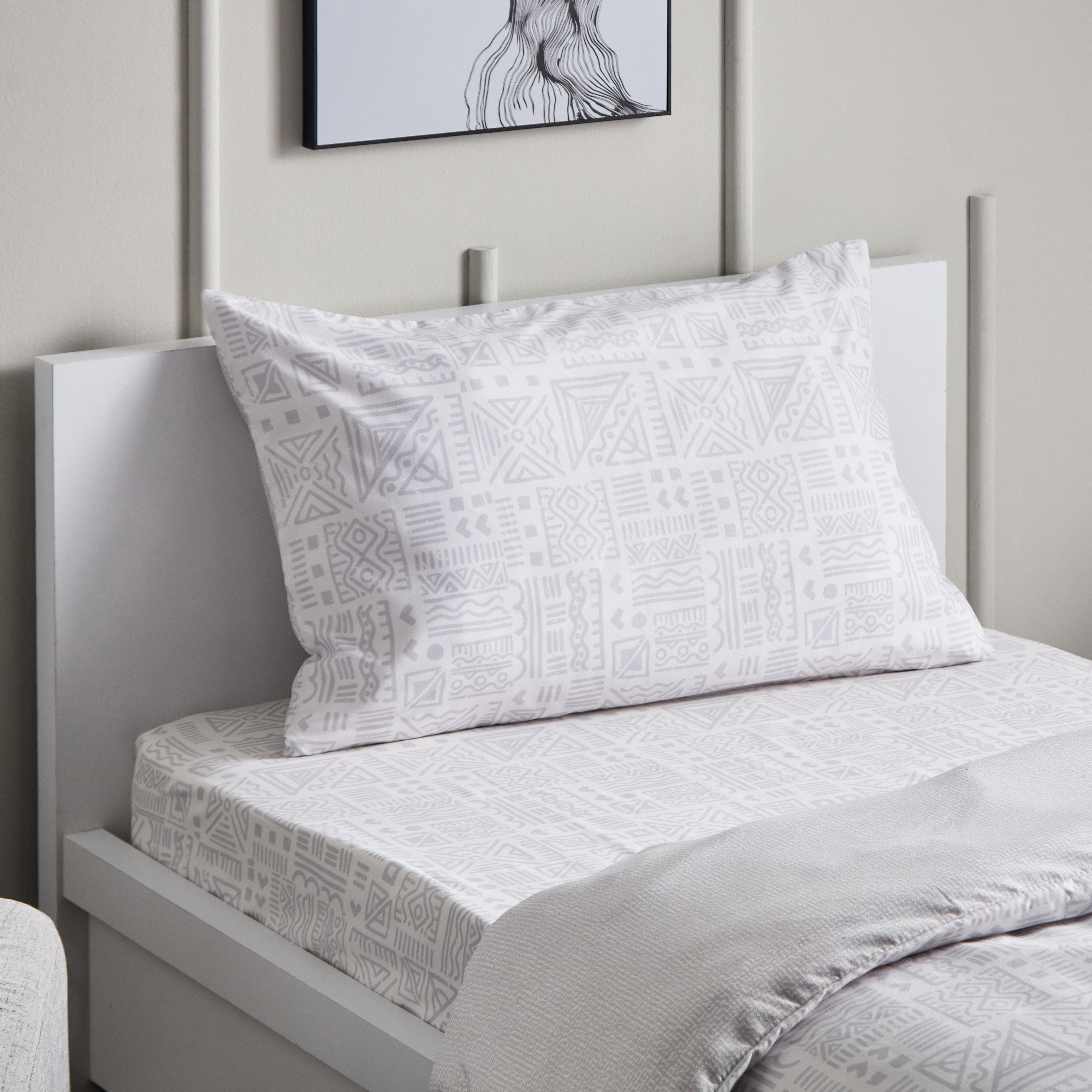 طقم غطاء لحاف فردي من الألياف الدقيقة قطعتين بطبعات رين من ماتريكس - 135x200 سم-hbxhomeware-hbxdecorandfurnishings-image-1