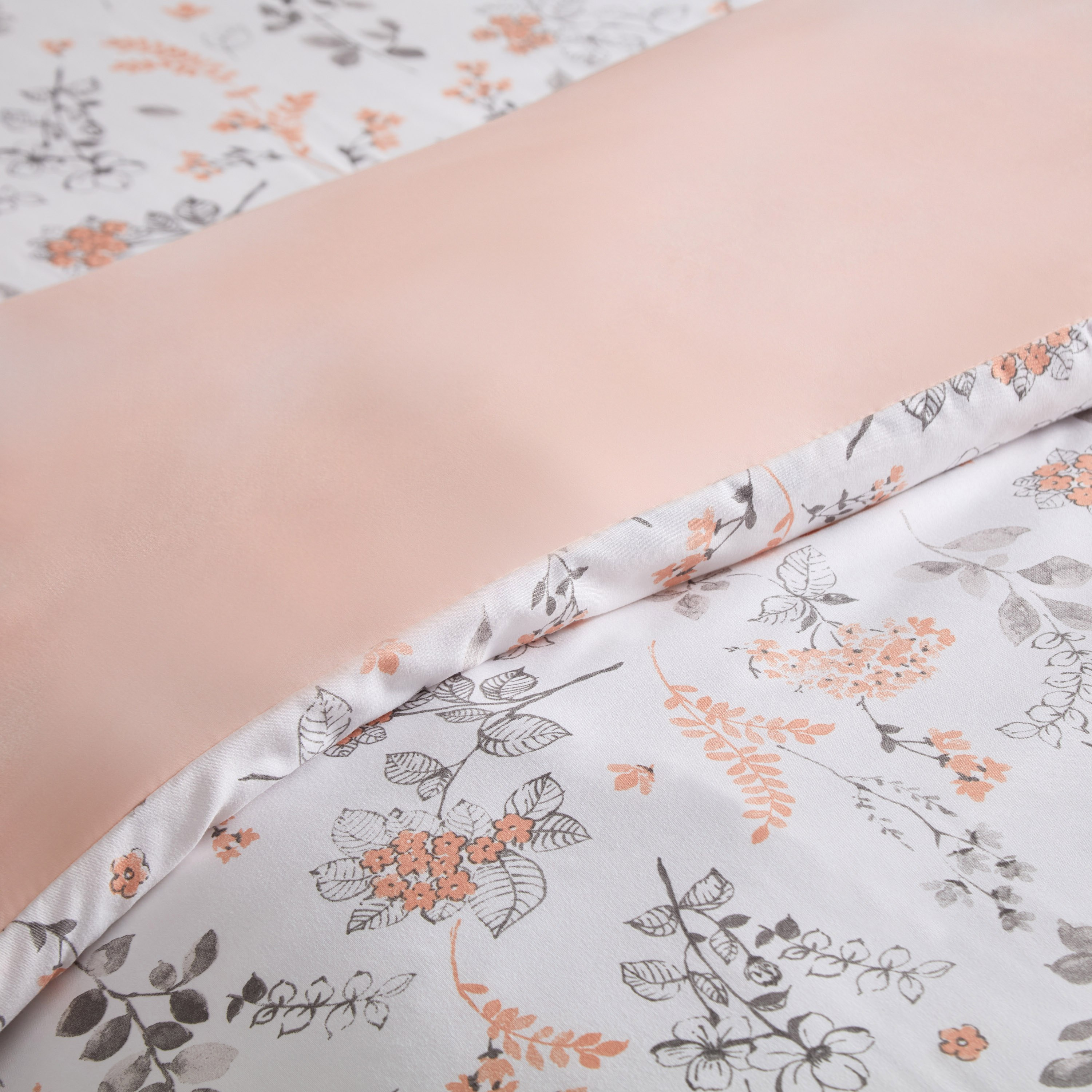 طقم غطاء لحاف فردي من الألياف الدقيقة قطعتين بطبعات مالطا من ماتريكس - 135x200 سم-hbxhomeware-hbxdecorandfurnishings-image-4
