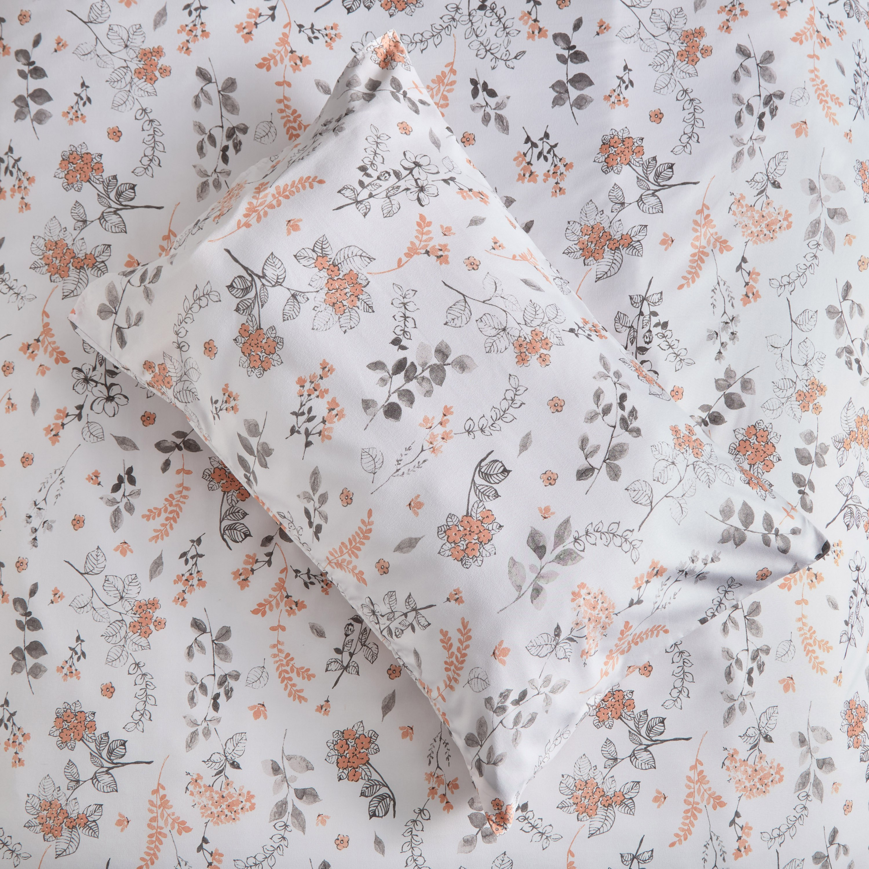طقم غطاء لحاف فردي من الألياف الدقيقة قطعتين بطبعات مالطا من ماتريكس - 135x200 سم-hbxhomeware-hbxdecorandfurnishings-image-5