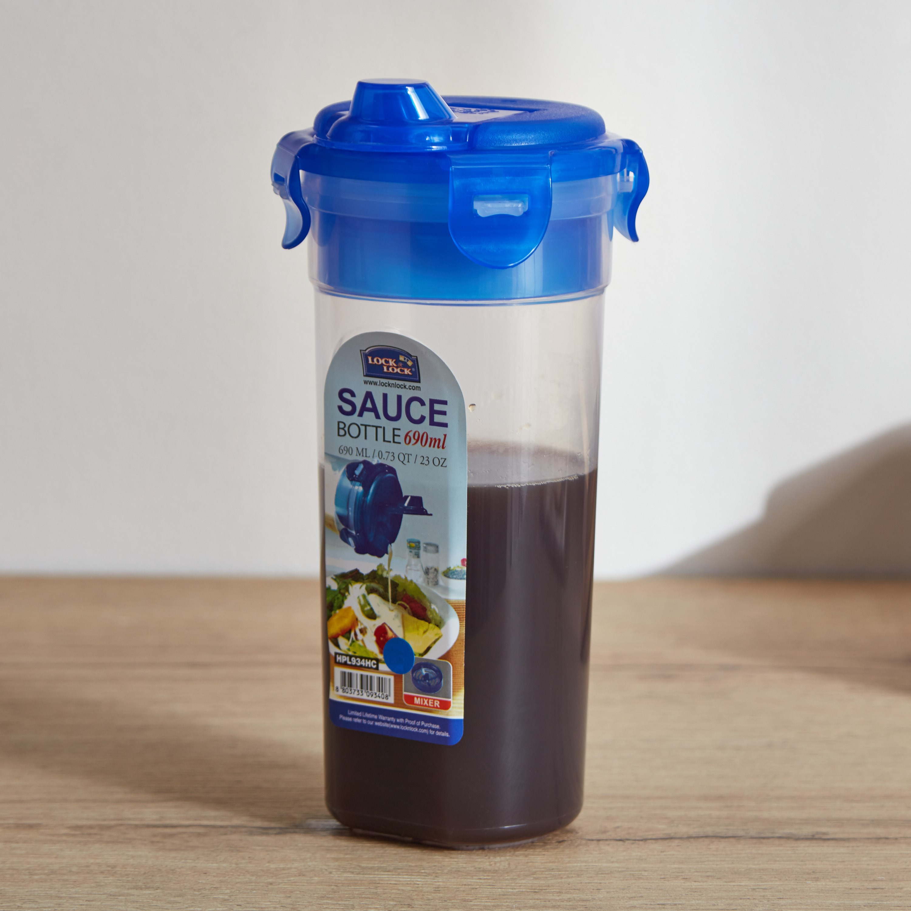 Lock & Lock Round Sauce Bottle with Mixer - 690 ml-hbxhomeware-hbxkitchen-image-1