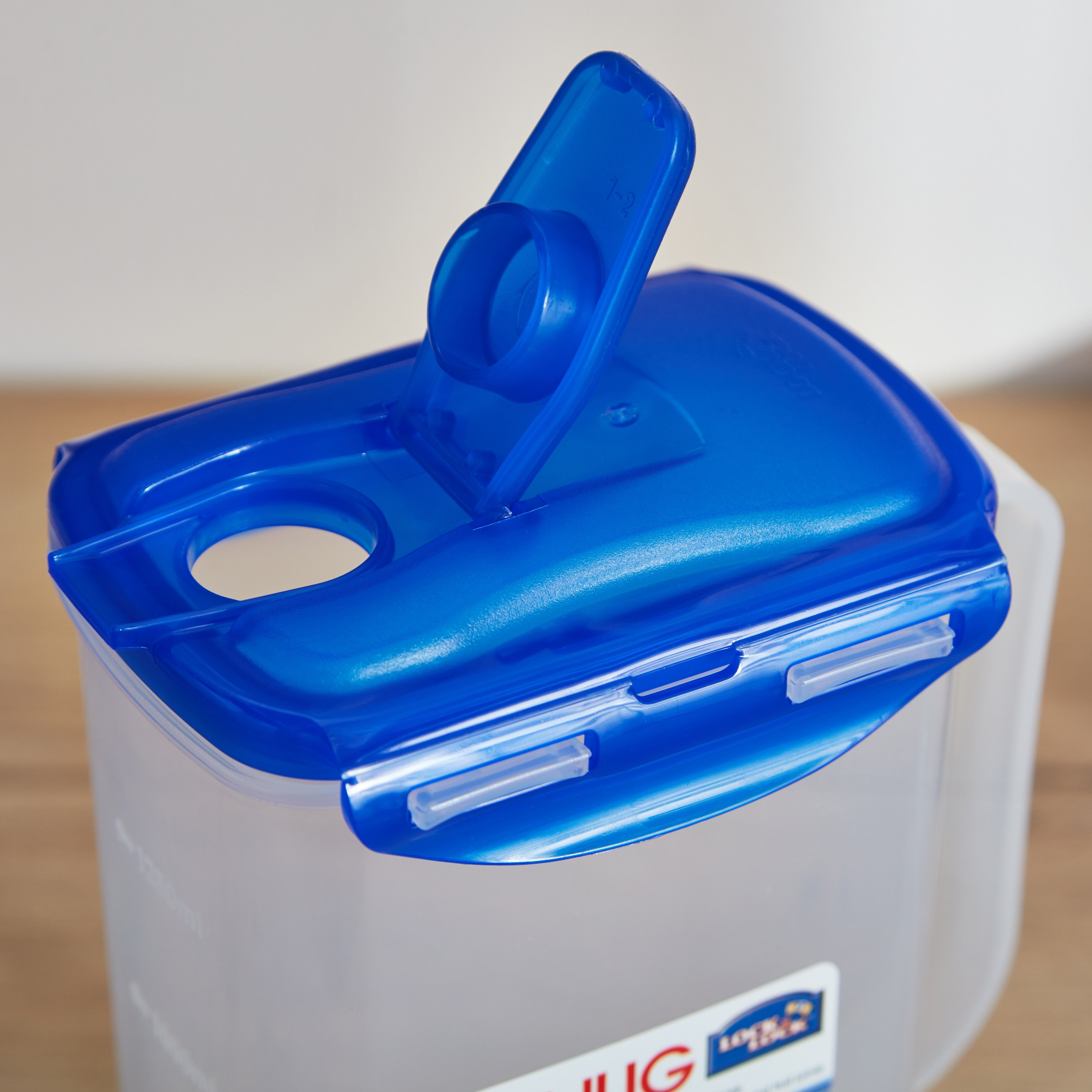 إبريق ثلاجة من لوك آند لوك - 1.5 لتر-hbxhomeware-diningandtabletop-jugs-image-4