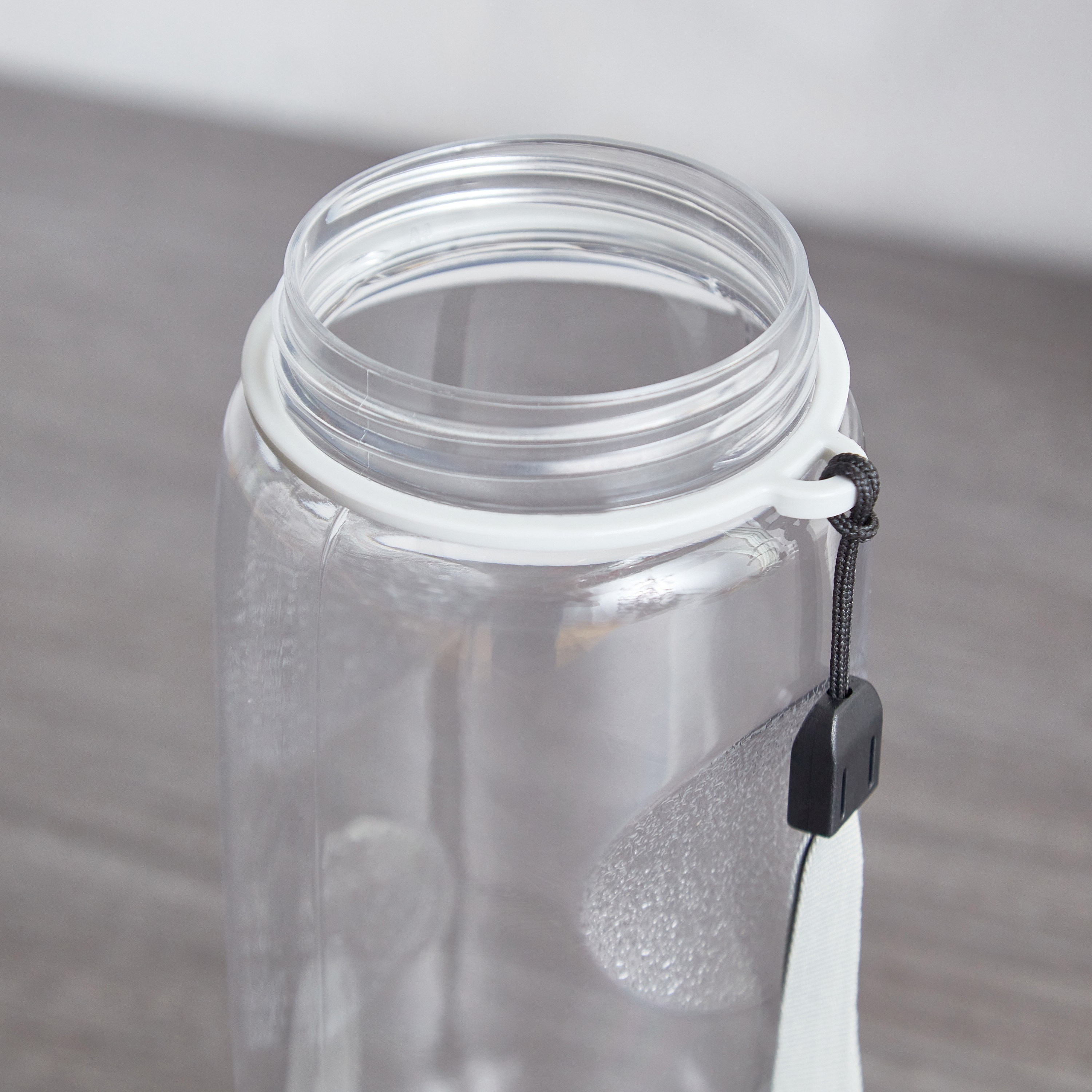 قارورة يد رياضية محمولة من لوك أند لوك - 500 مل-hbxhomeware-hbxkitchen-image-4