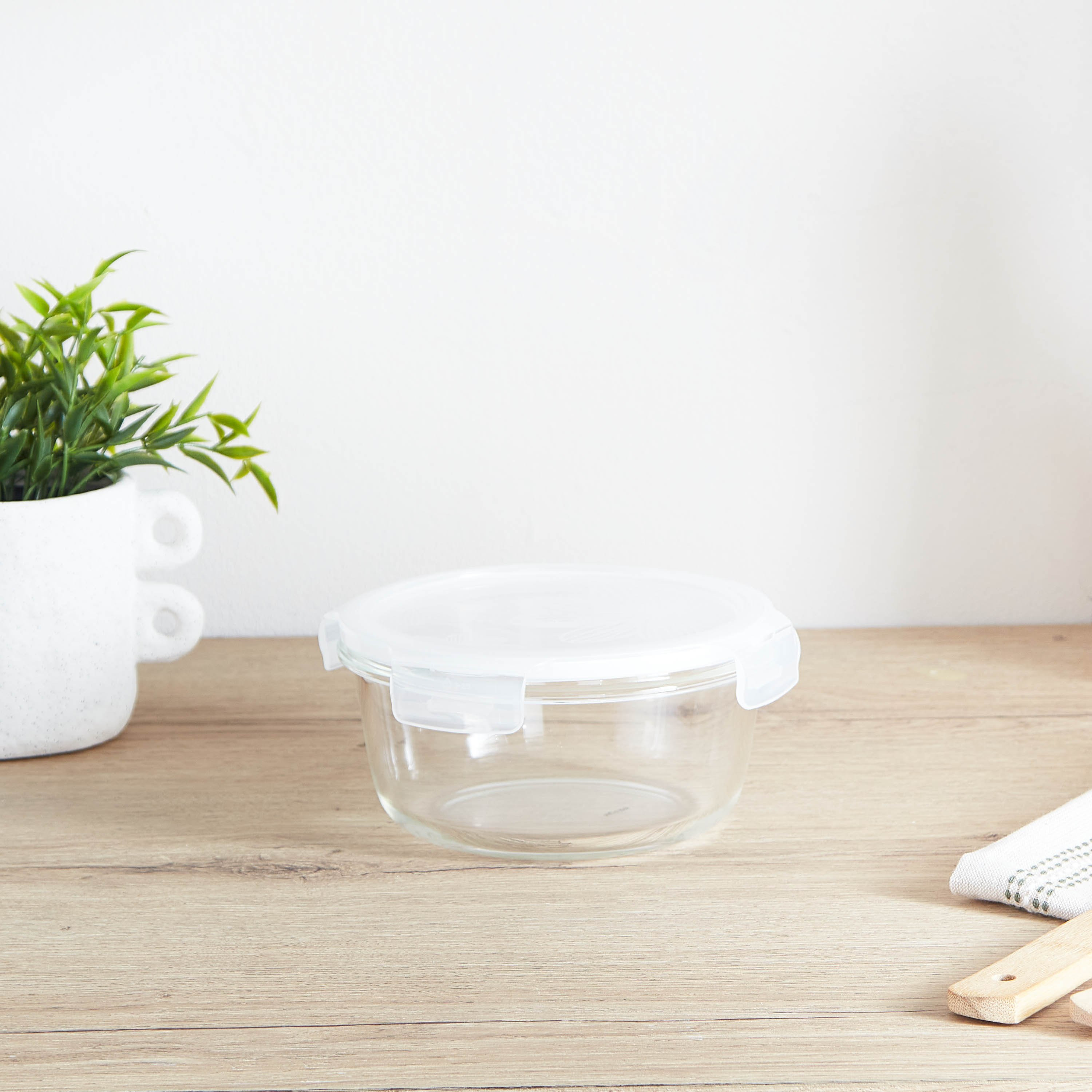 Lock & Lock Oven Glass Round with Lid - 870 ml-hbxhomeware-hbxkitchen-image-2