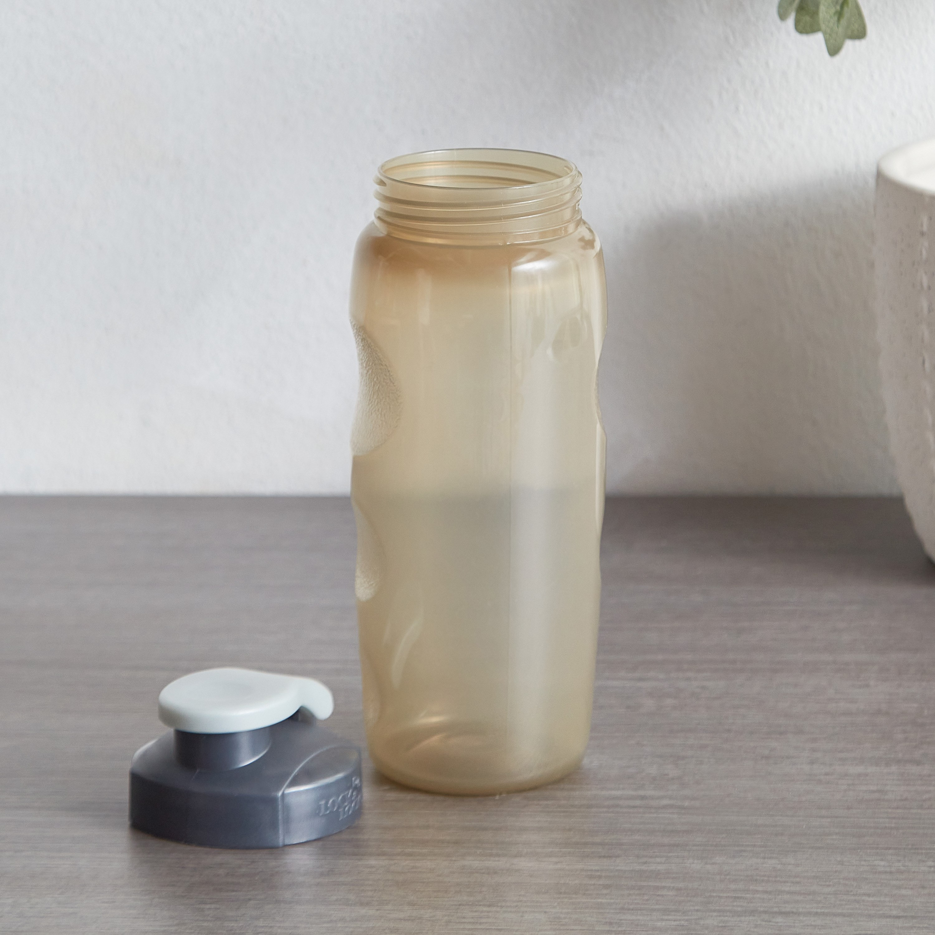 قارورة يد رياضية ملونة من لوك أند لوك - 500 مل-hbxhomeware-hbxkitchen-image-2