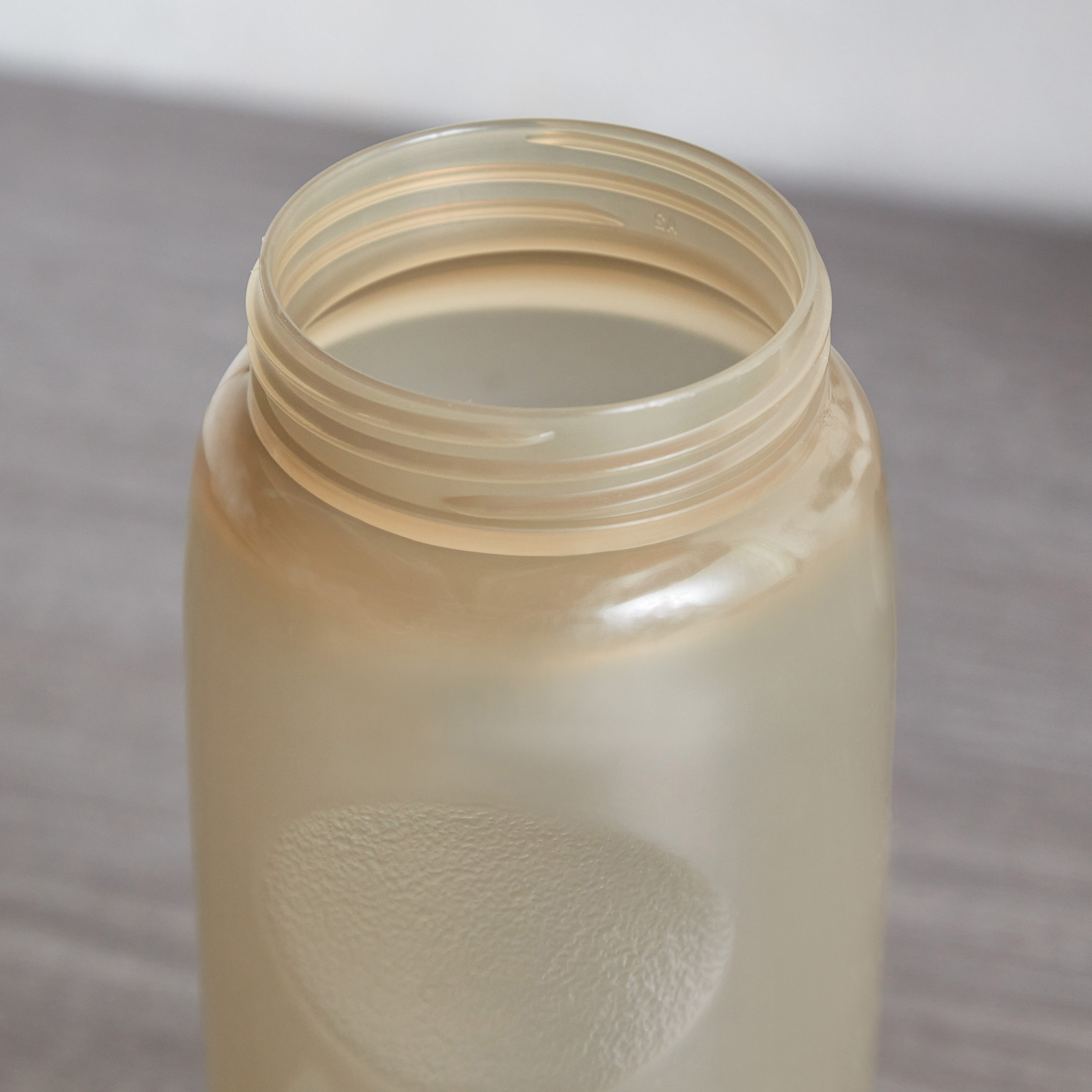 قارورة يد رياضية ملونة من لوك أند لوك - 500 مل-hbxhomeware-hbxkitchen-image-4
