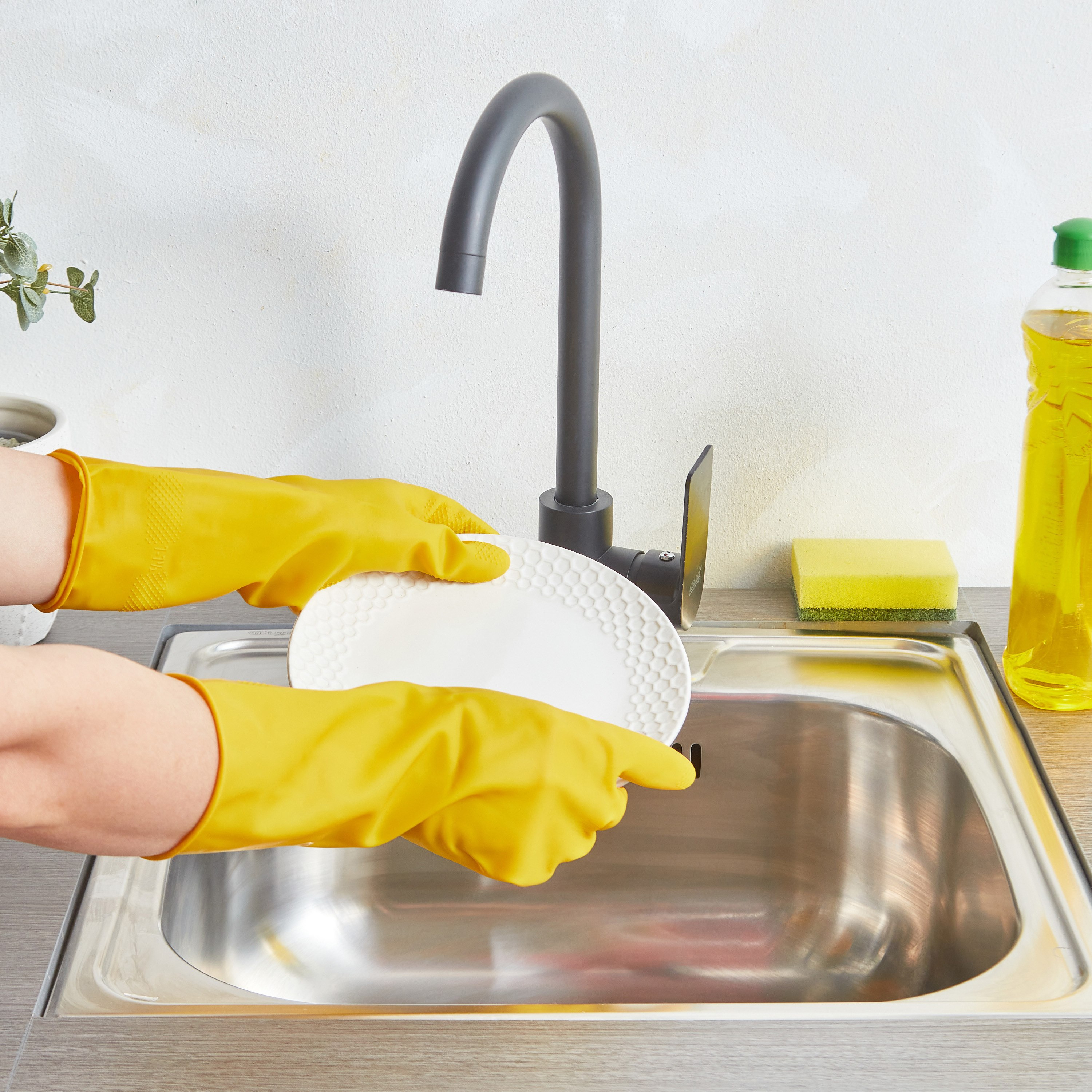 قفازات مطاطية قصيرة من لوك آند لوك - 31 سم-hbxhomeware-hbxkitchen-image-4