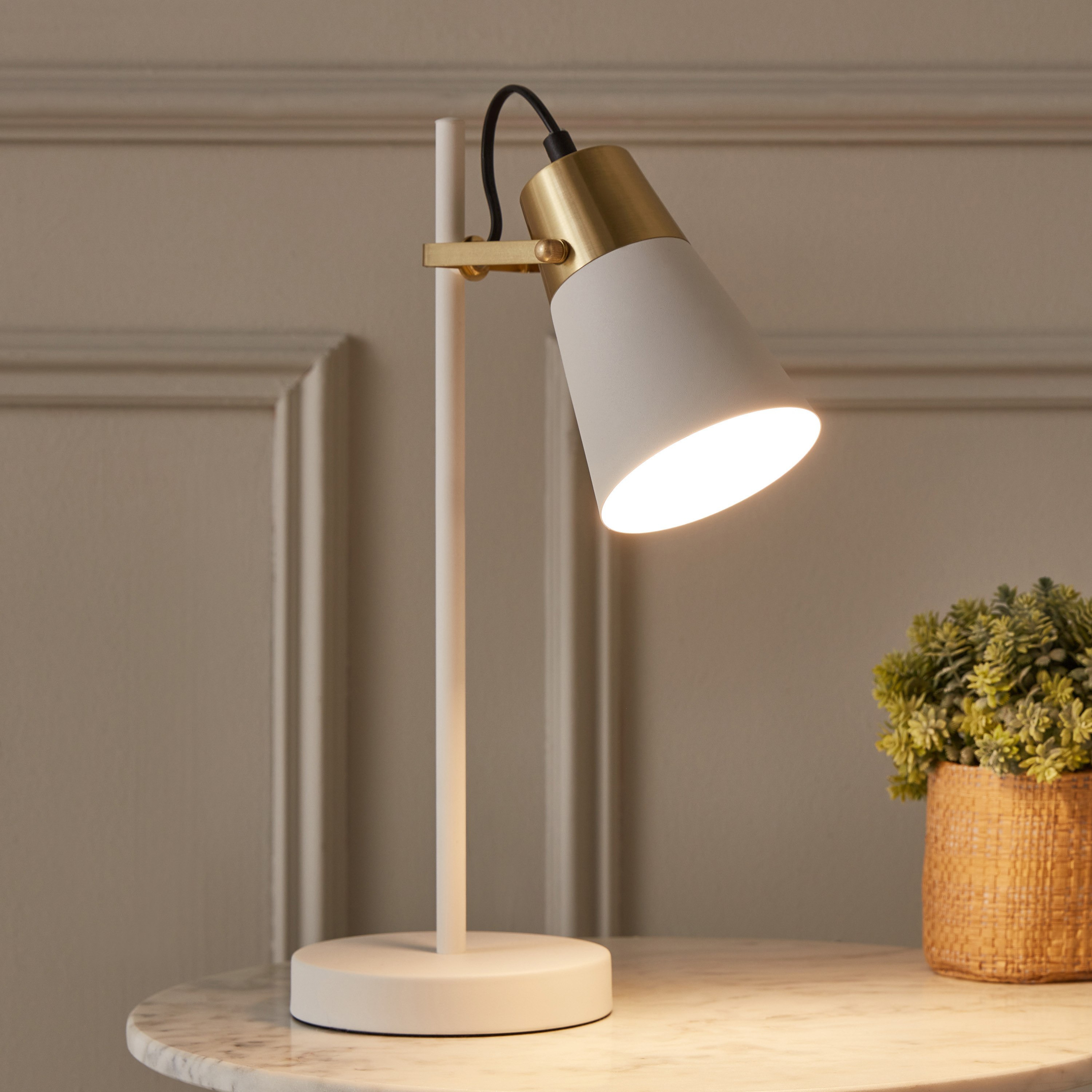مصباح طاولة معدن من ستارك - 23x14x40 سم-hbxlivingroom-lighting-tablelamps-image-2