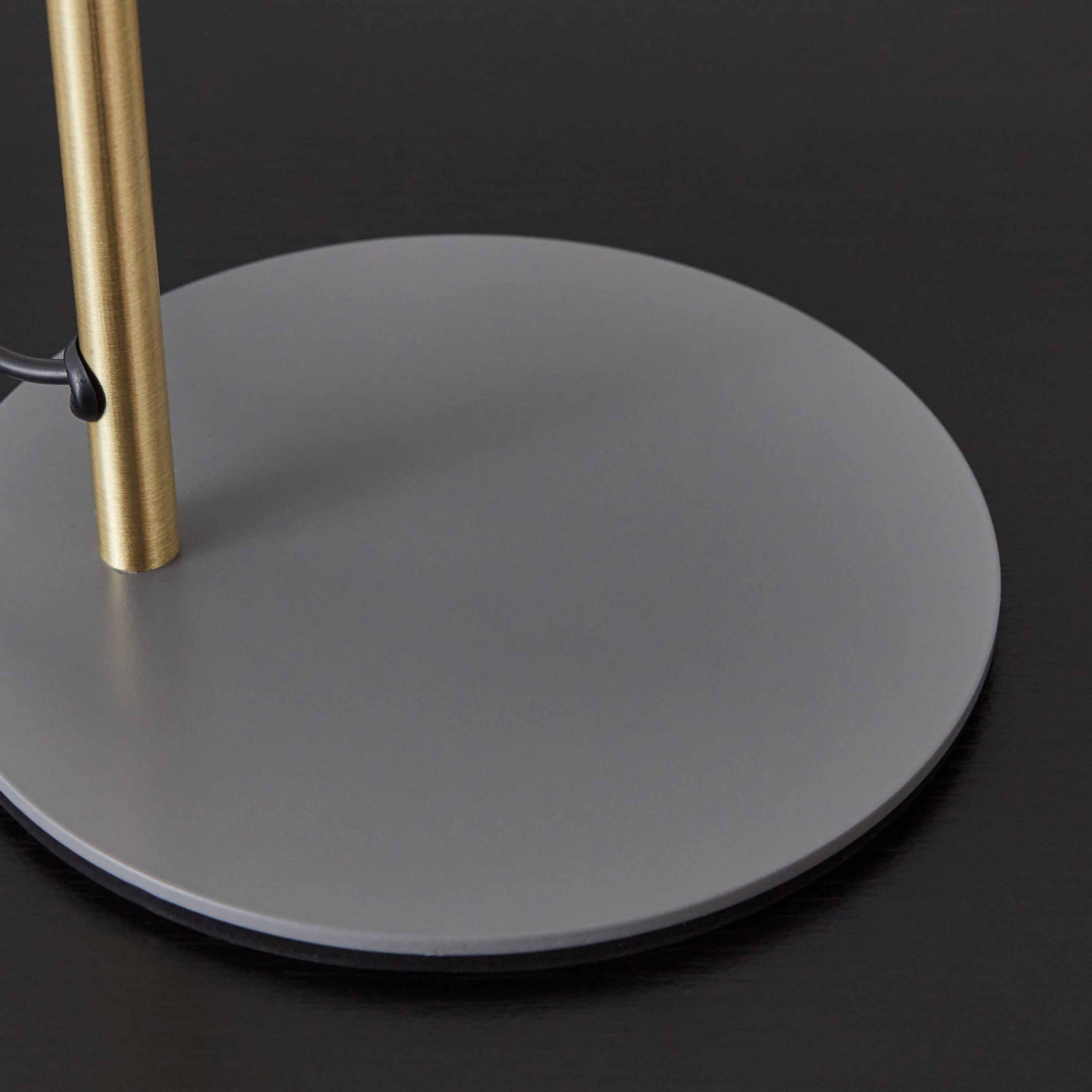 Stark Metal Table Lamp with Shade -24x15x49 cm-hbxlivingroom-lighting-tablelamps-image-4