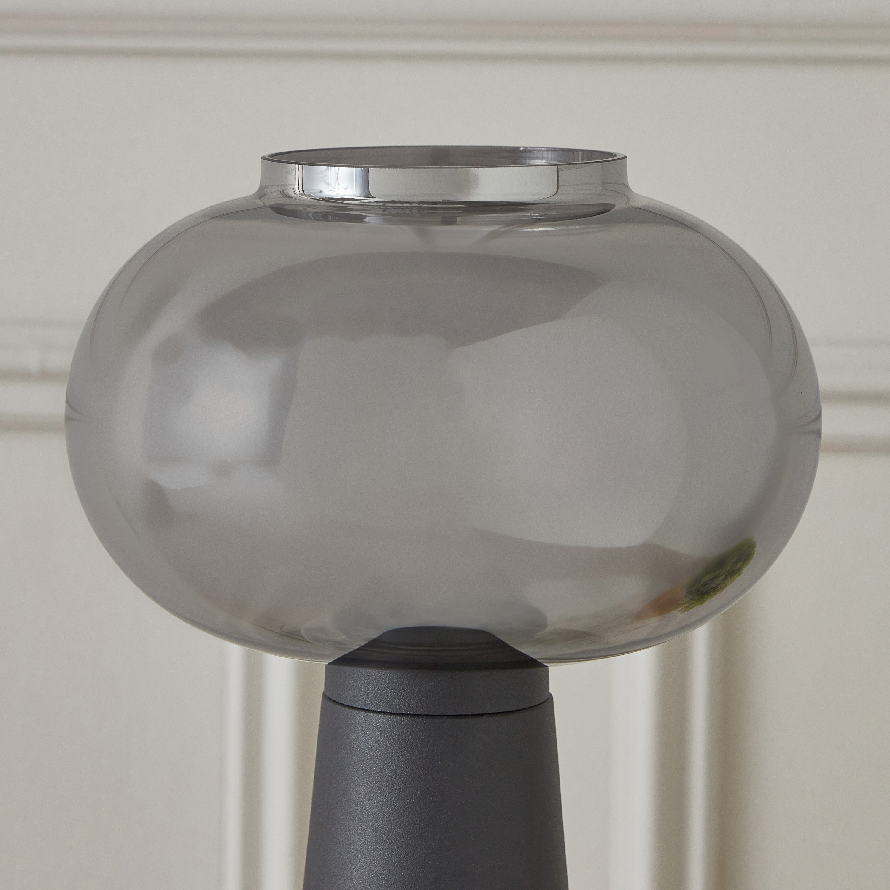 مصباح طاولة معدن مع غطاء زجاجي من ستارك- 20x40 سم-hbxlivingroom-lighting-tablelamps-image-3
