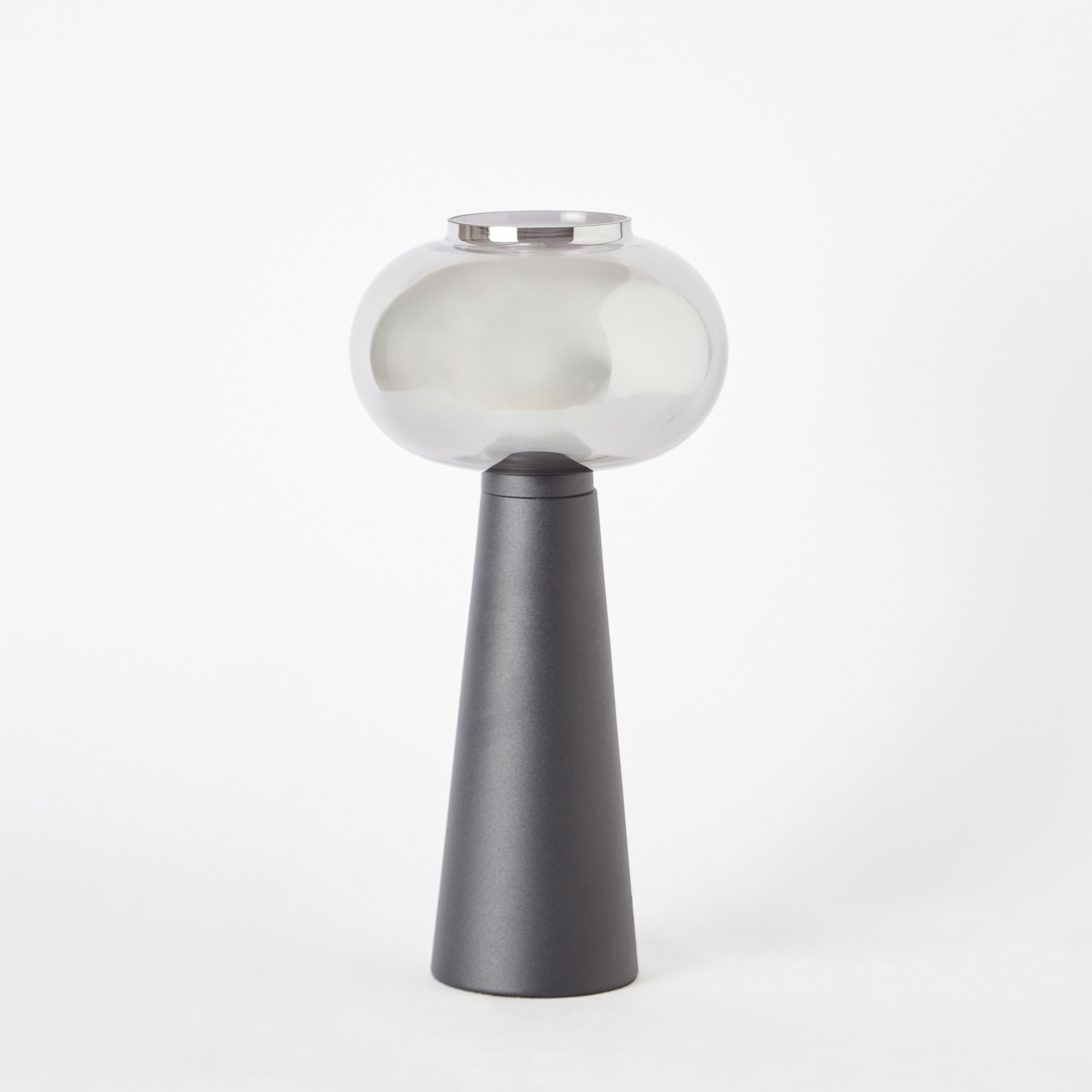 مصباح طاولة معدن مع غطاء زجاجي من ستارك- 20x40 سم-hbxlivingroom-lighting-tablelamps-image-5