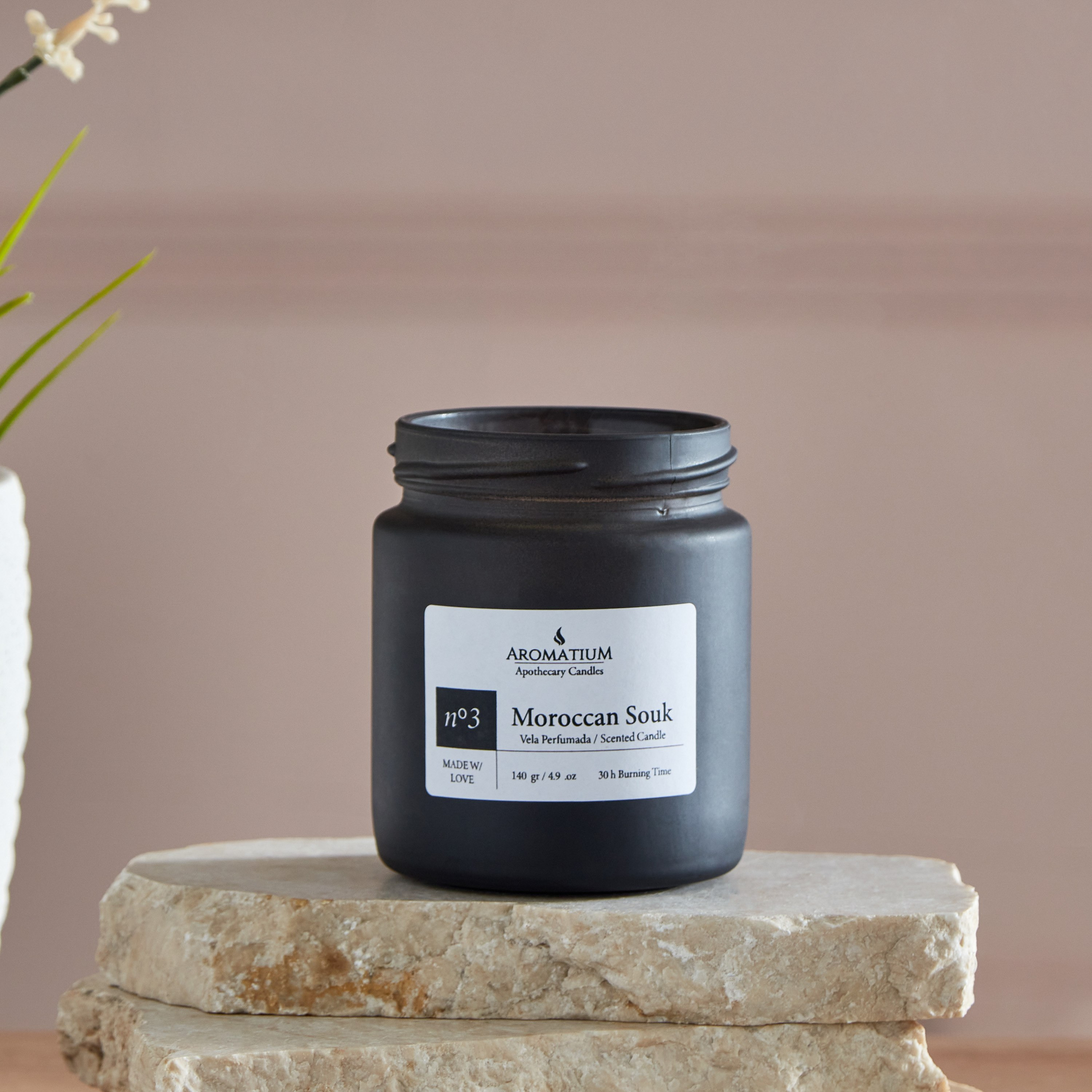 شمعة جرة معطرة السوق المغربي من فيلا أروماتيوم - 140 جم-hbxlivingroom-decorandaccessories-candles-image-1