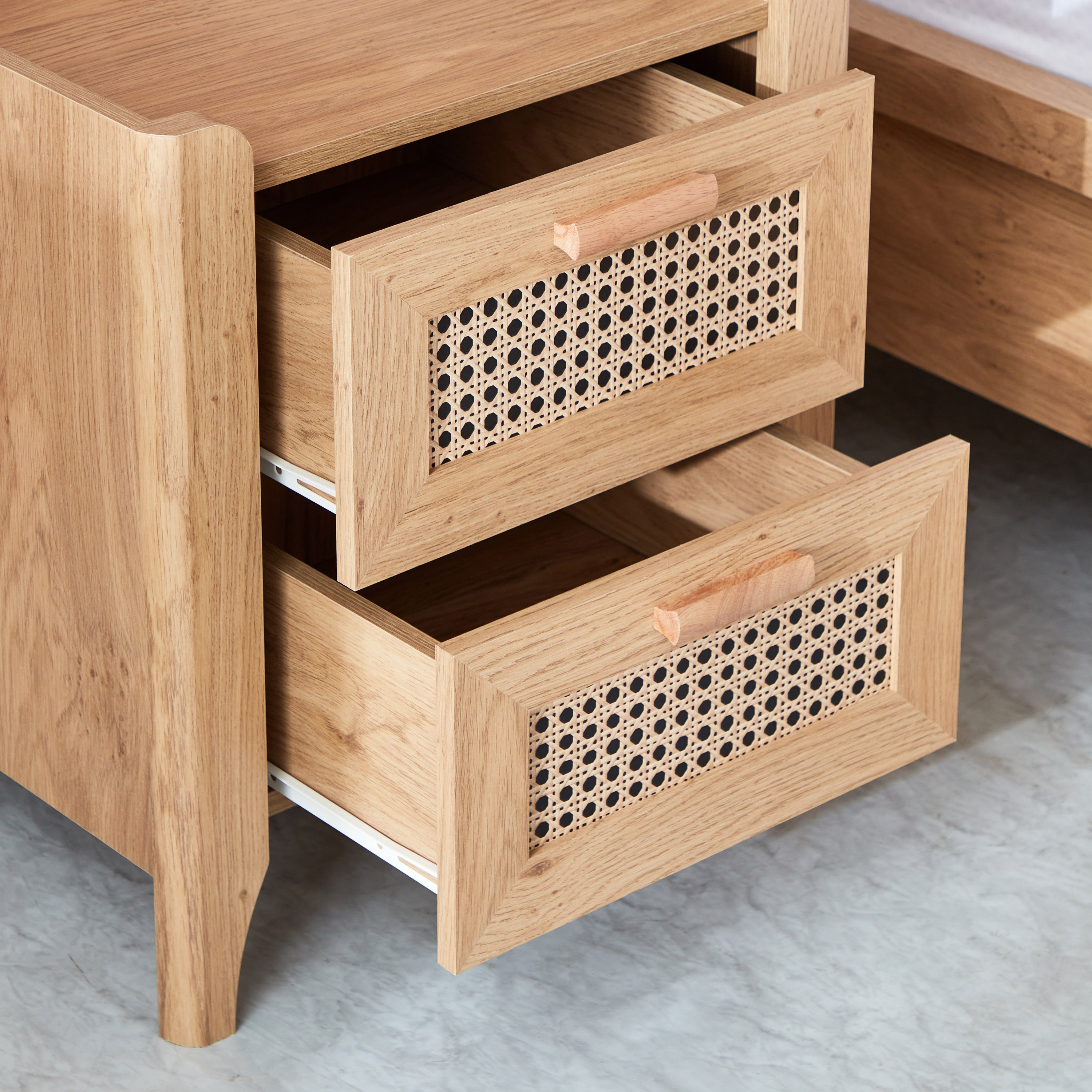 Java 2-Drawer Young Nightstand-PROMO_HB_UAE_HBX10_250526-image-3