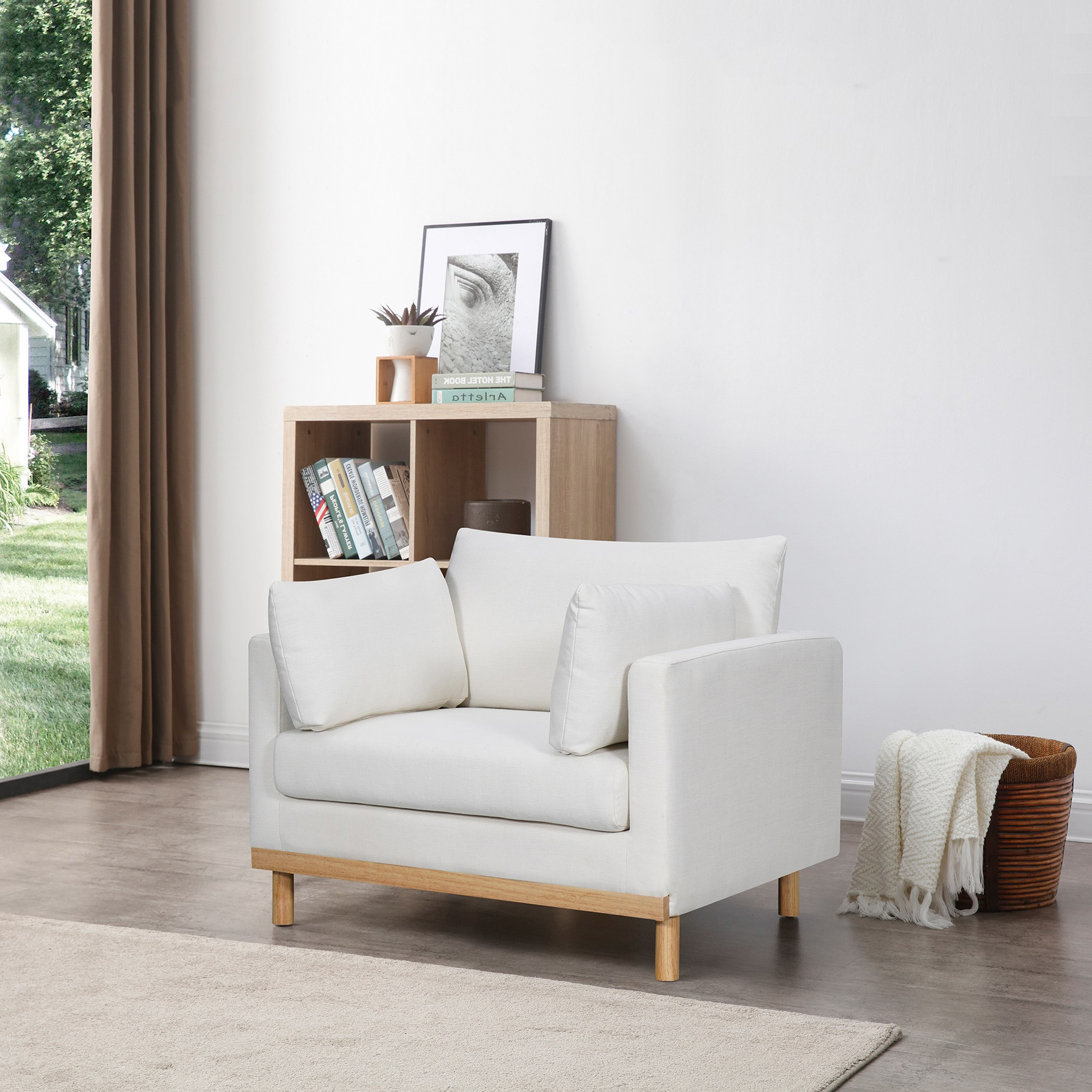 كرسي قماش بمساند ذراعين مع وسادتين من زيا-hbxlivingroom-sofasandarmchairs-sofas-image-1