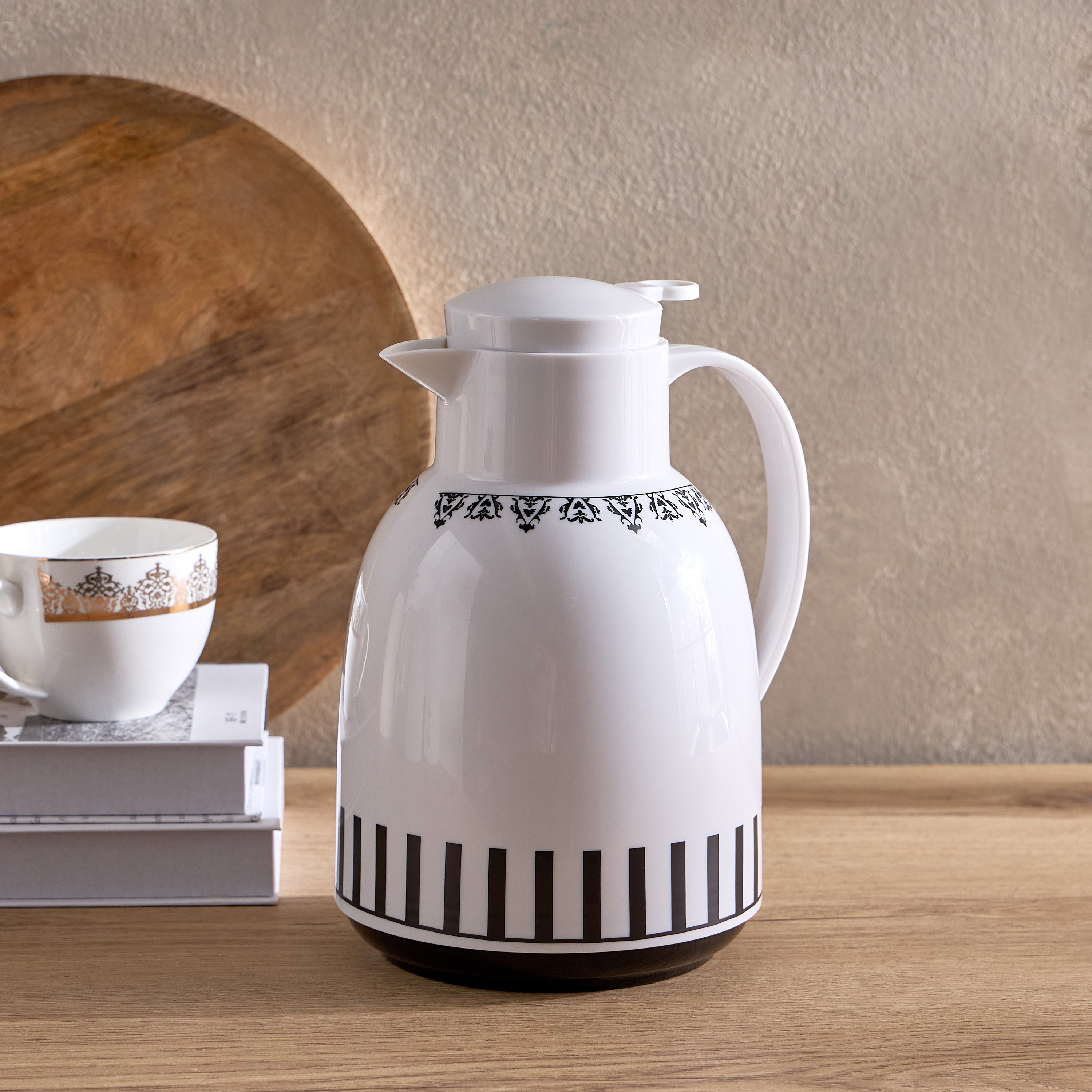 ترمس بلاستيك من جوستو - 1.5 لتر-hbxhomeware-hbxkitchen-image-4