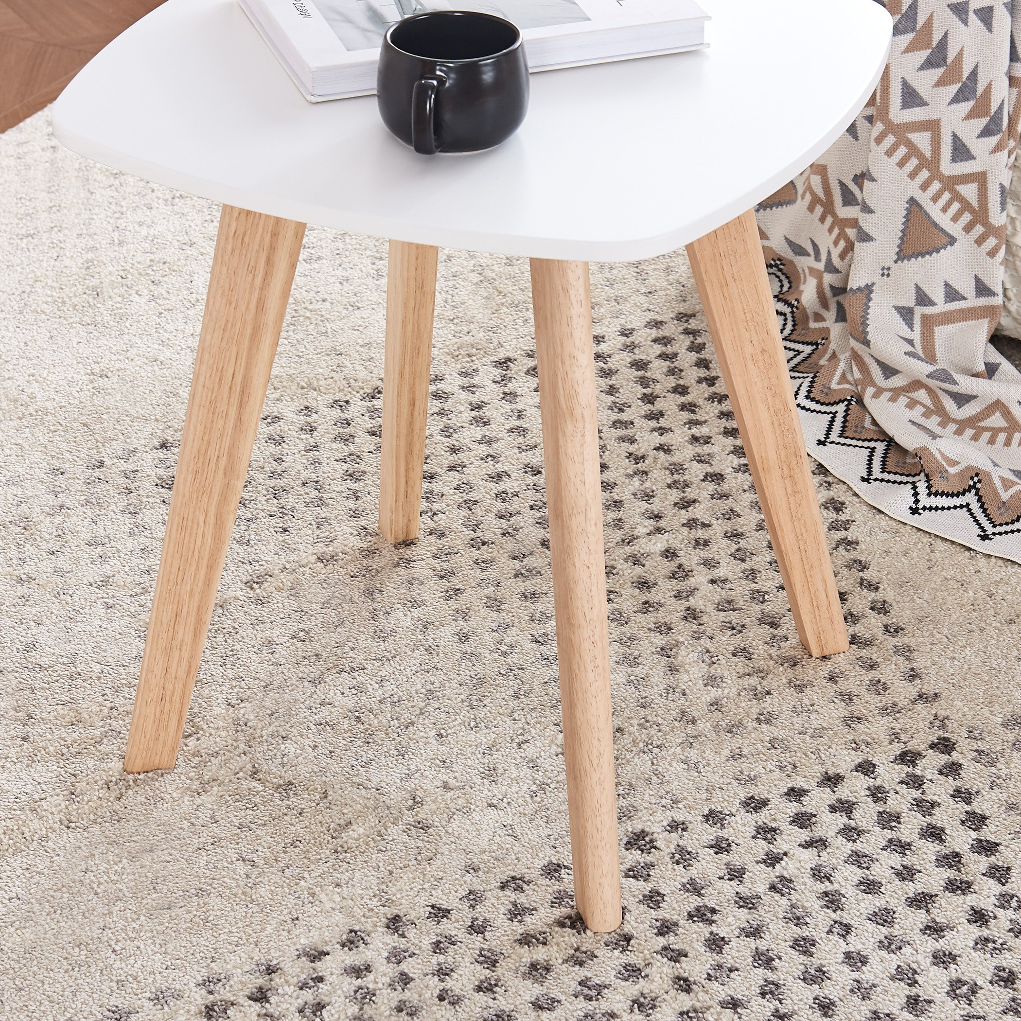 طاولة جانبية بأرجل من الخشب الصلب من توتو-hbxfurniture-livingroom-endtables-image-2