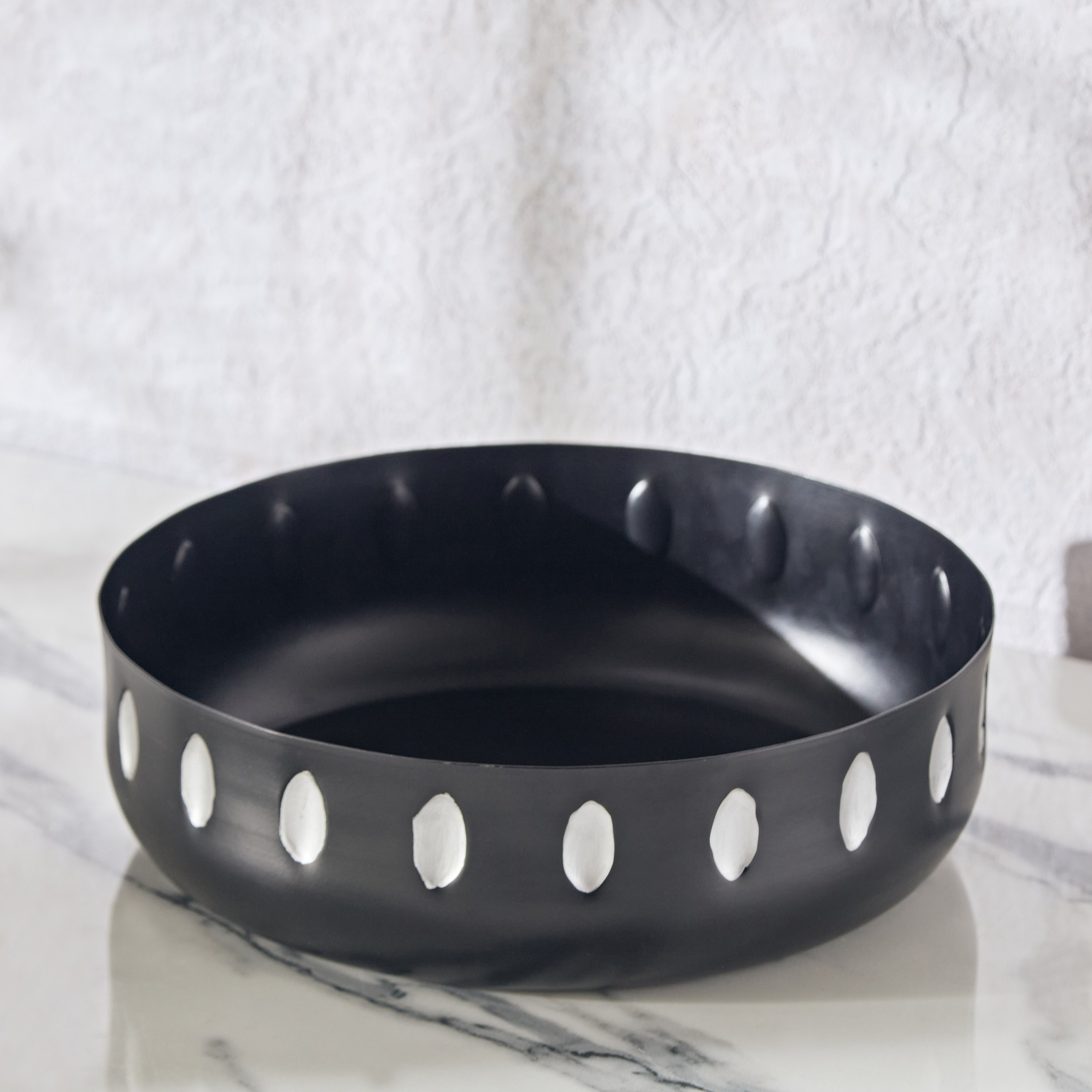 Ornate Flat Bowl - 30 cm-hbxdecorandfurnishings-tabletop-serveware-image-2