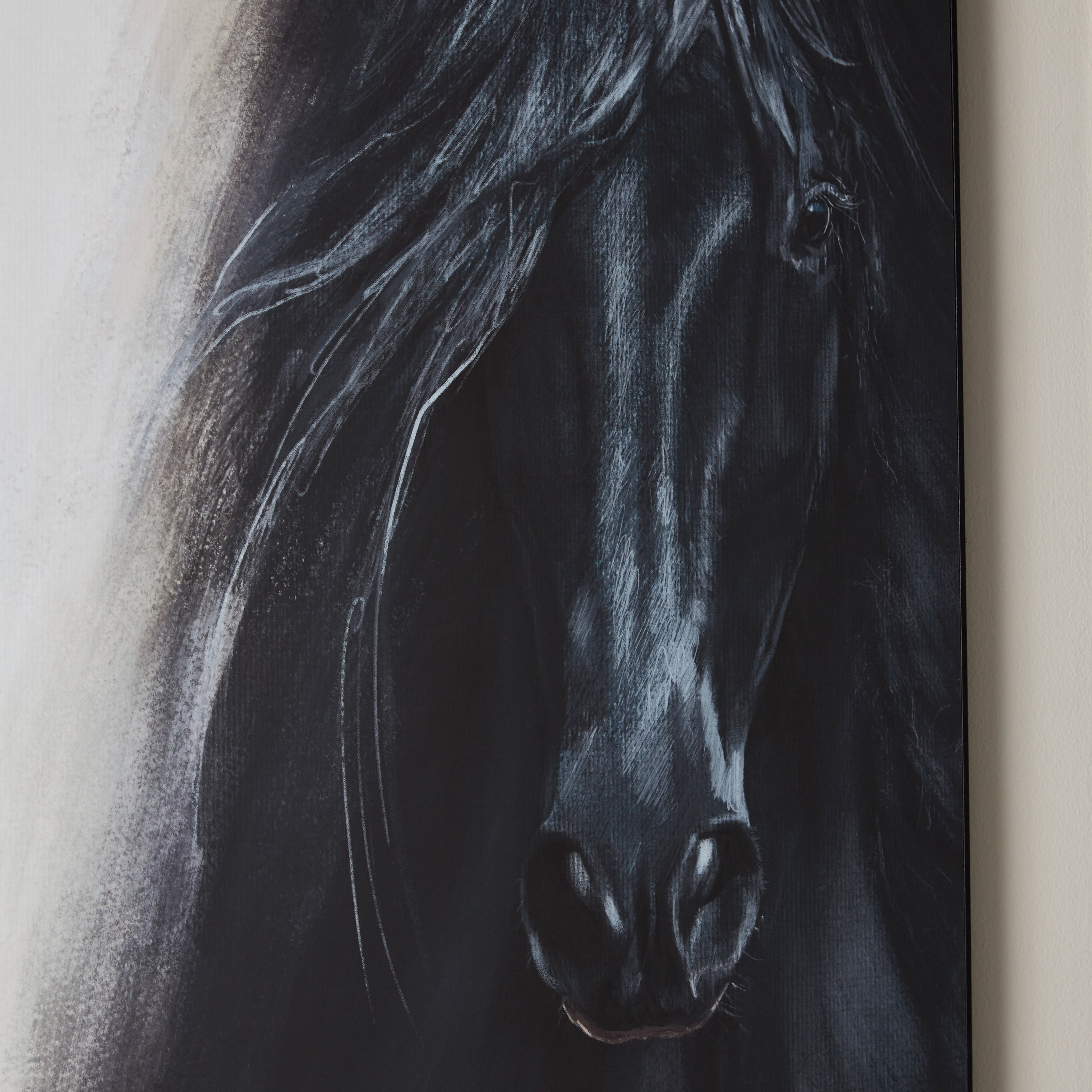 لوحة مؤطرة عالية اللمعان لحصان من إقرأ - 60x90 سم-hbxhomeware-hbxdecorandfurnishings-image-3
