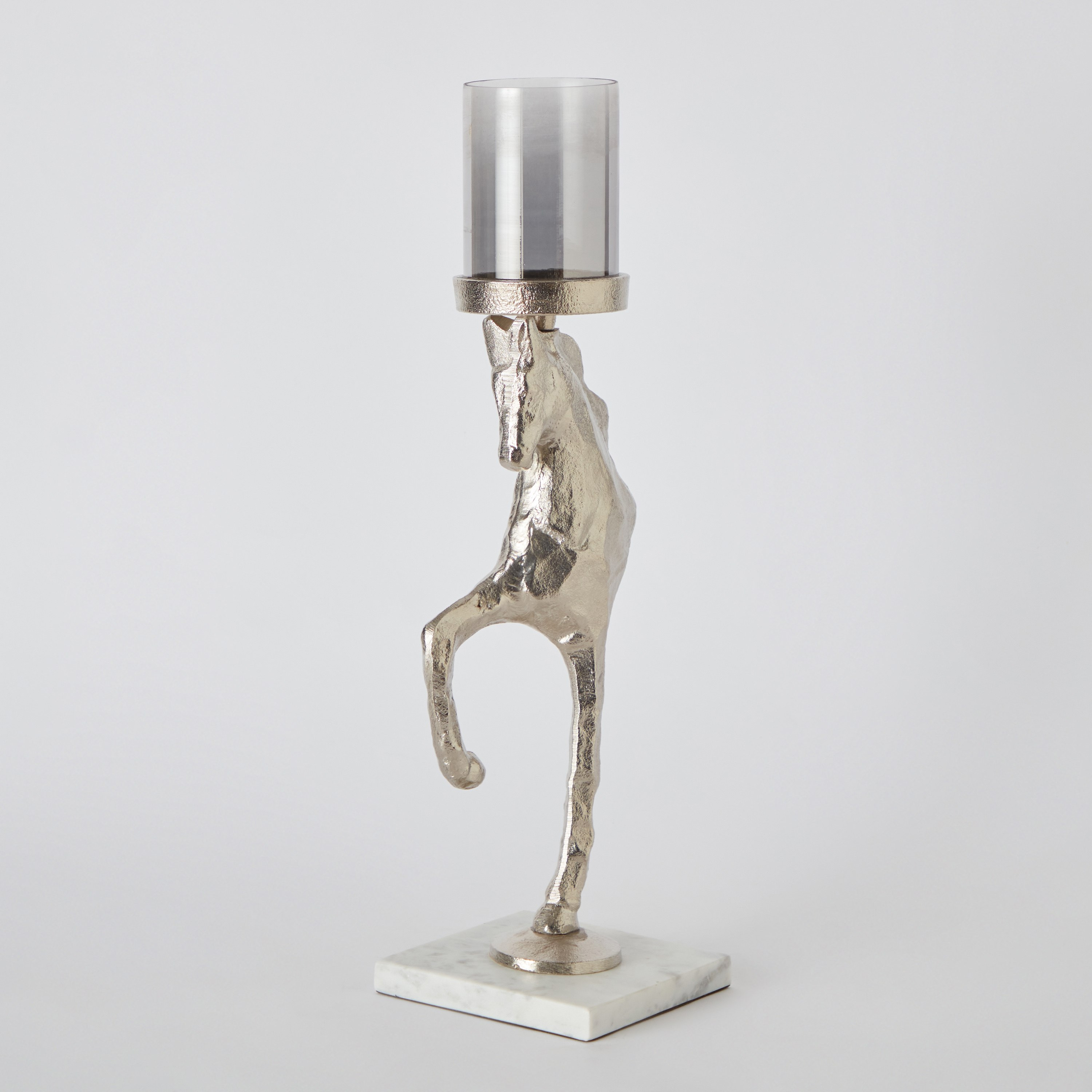 حامل شموع ألومنيوم قائم على شكل حصان بقاعدة رخامية من أسترو - 12x12x45 سم-hbxlivingroom-decorandaccessories-candleholders-image-6