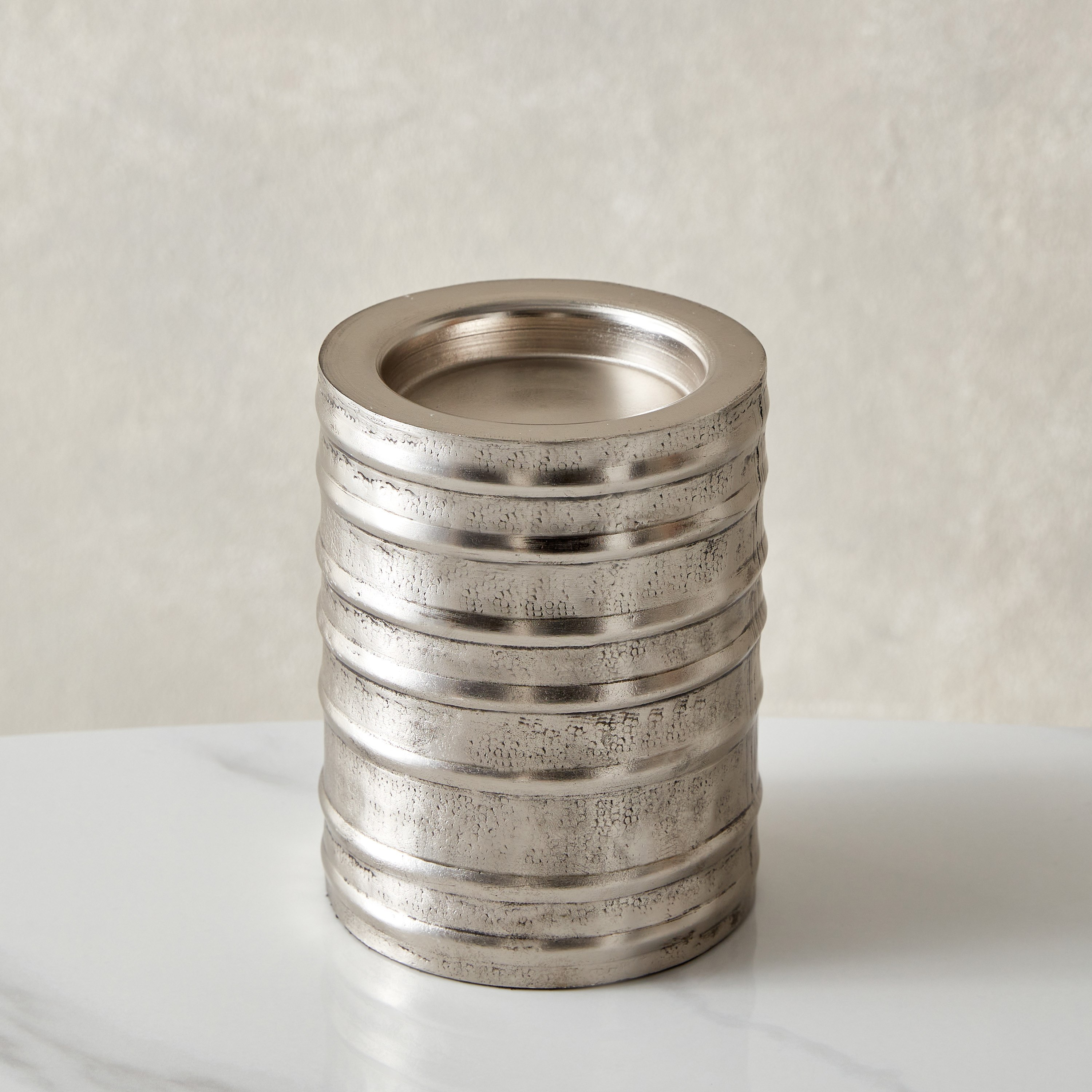 حامل شموع عمودية معدن من لورين - 11x11x15 سم-PROMO_HB_AE_B2G2_011025-image-2