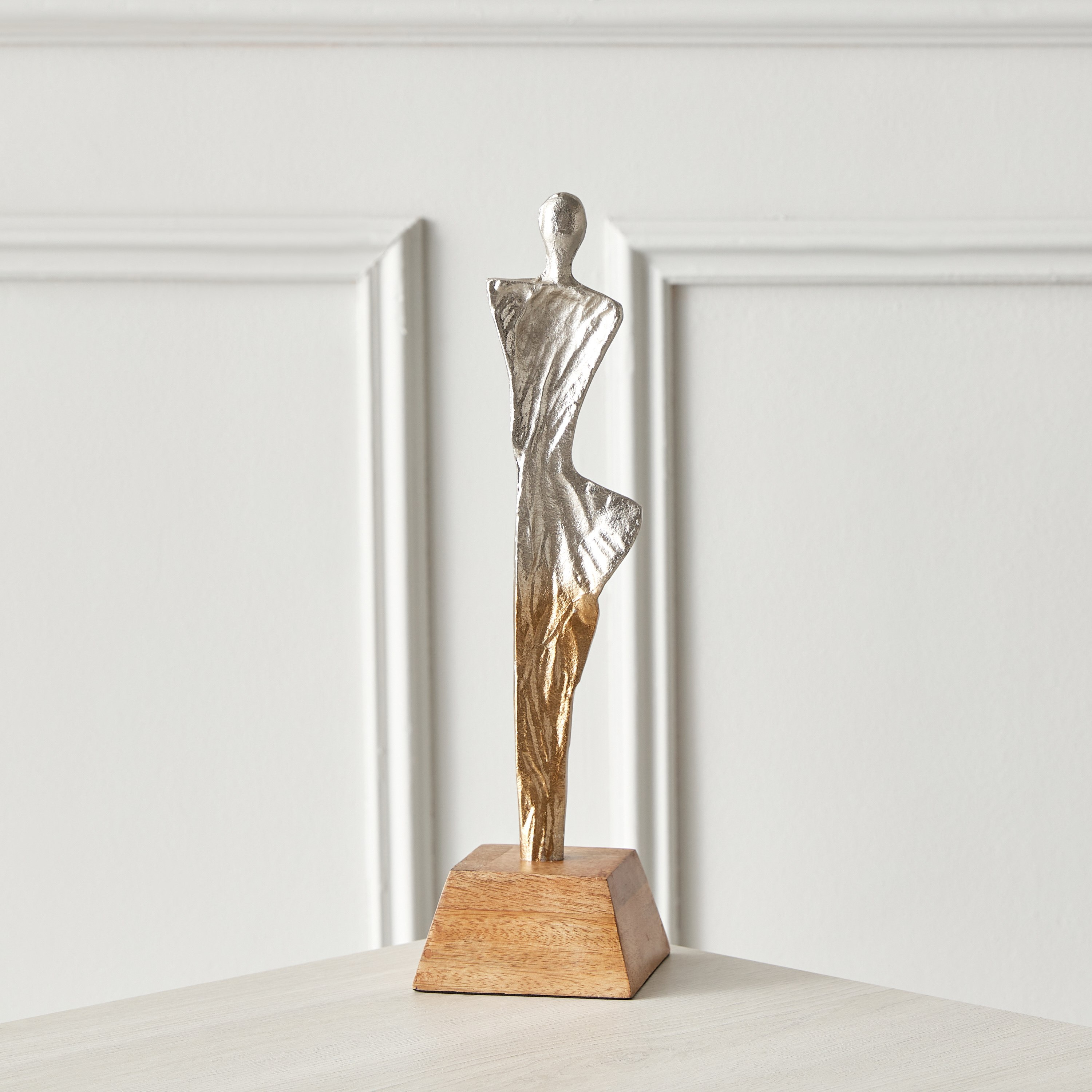 Octan Aluminium Two Tone Abstract Figurine Table Decor - 10x10x35 cm-hbxhomeware-homedecor-figurinesandornaments-image-2