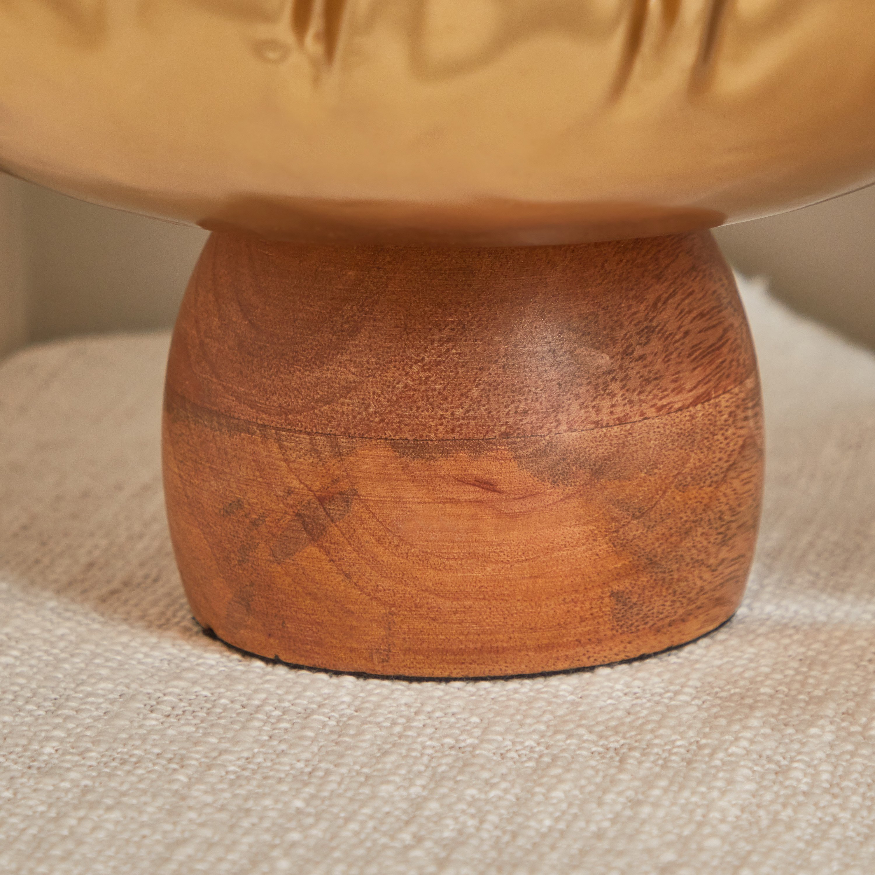 وعاء ديكور معدن بقاعدة خشبية من كليفتون- 24x24x16 سم-hbxdecorandfurnishings-homeaccessories-bowls-image-3