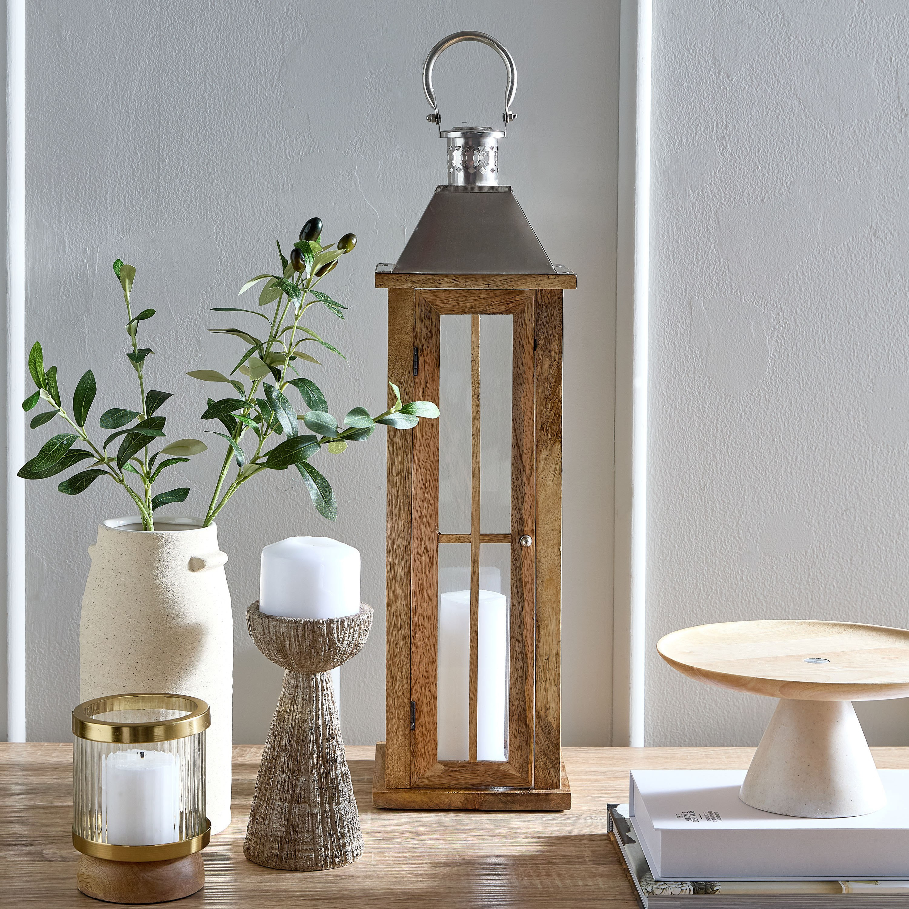 فانوس خشب بمقبض نيكل معدني من كليفتون - 17x17x61 سم-hbxdecorandfurnishings-homeaccessories-lanterns-image-6