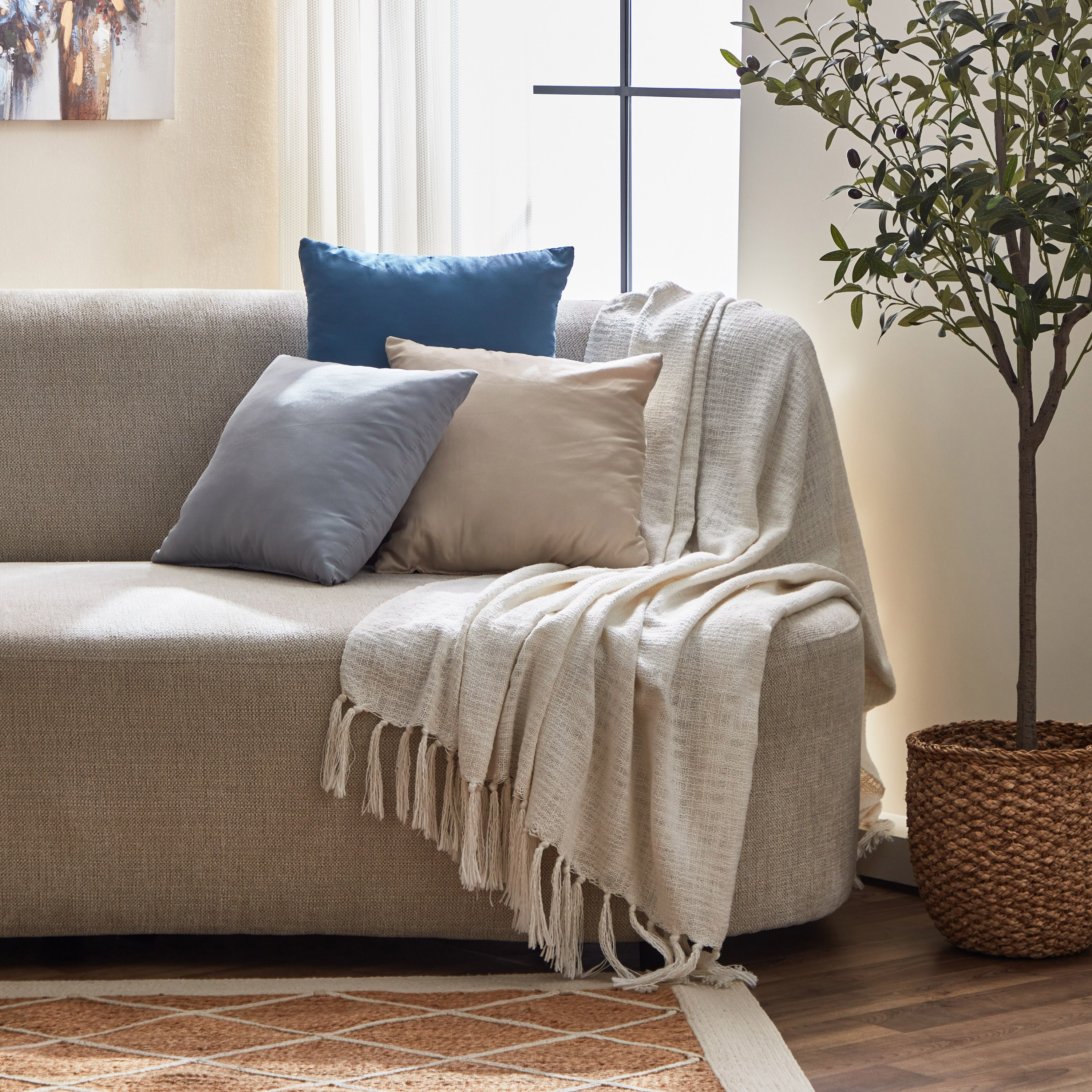 وسادة محشوة من الألياف الدقيقة من أكسيس - 40x40 سم-hbxlivingroom-furnishings-cushionsandcovers-filledcushions-image-4