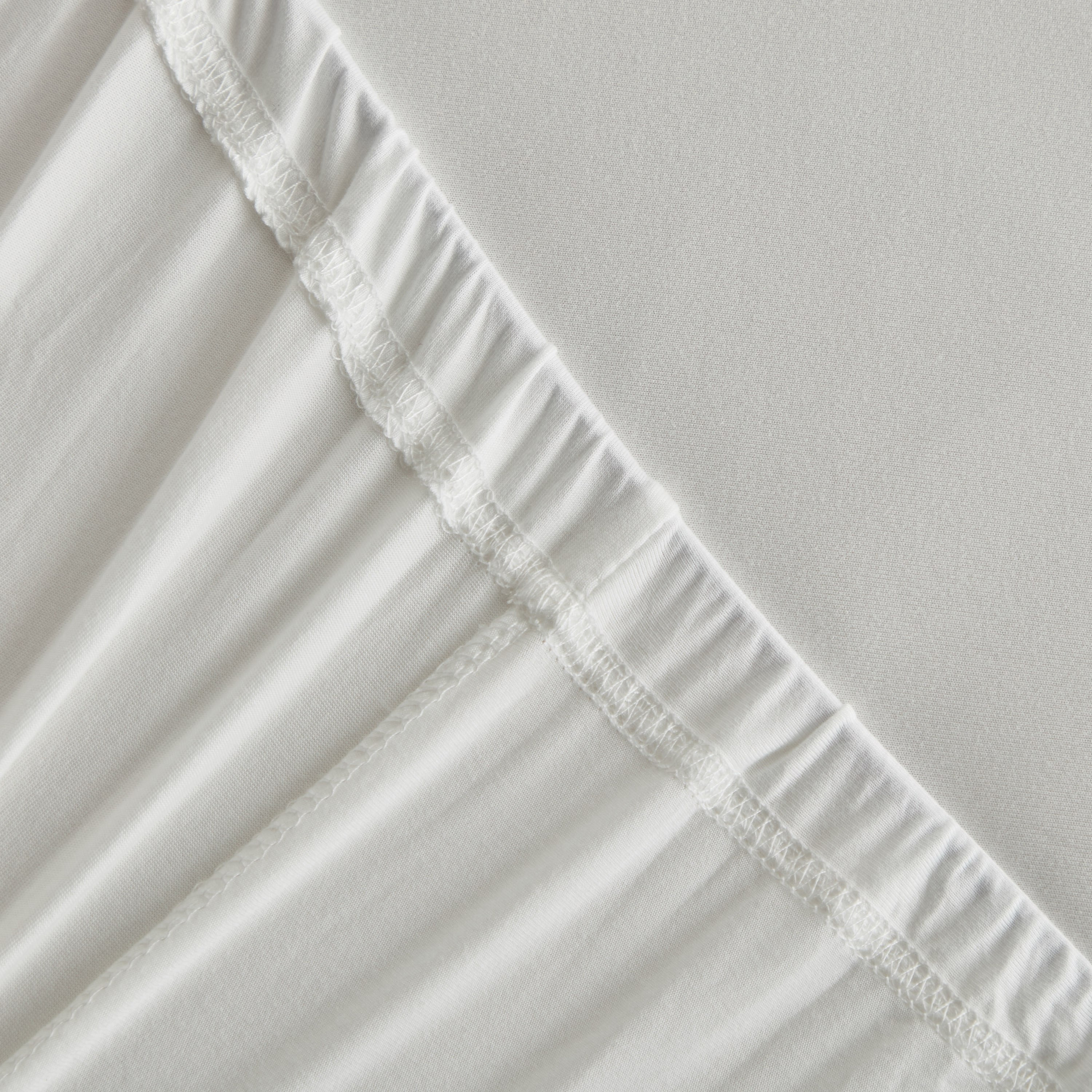 Ferum Micro Jersey Queen Fitted Sheet - 150x200+30 cm-hbxhomeware-hbxbedroom-image-6