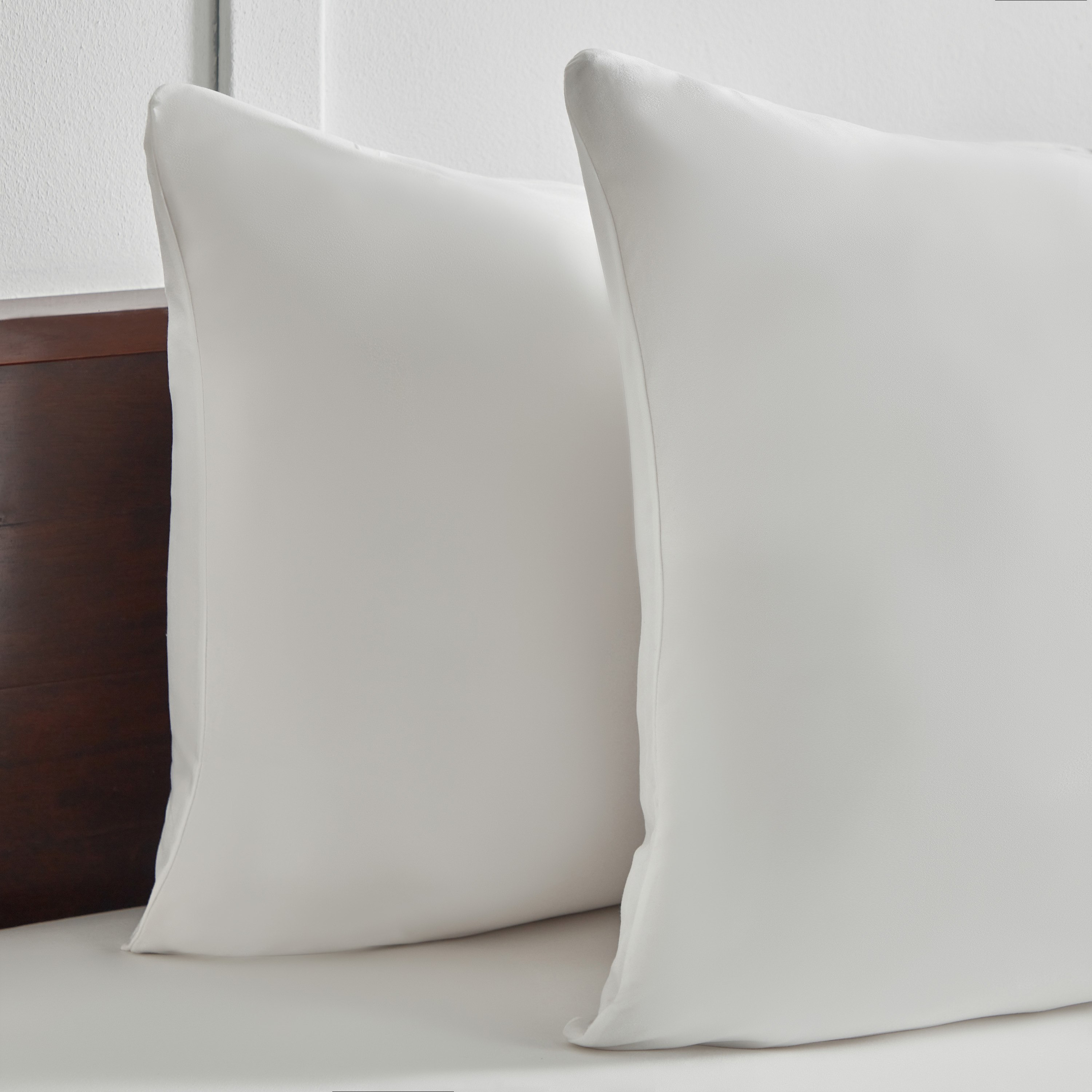 طقم أغطية وسائد قطعتين مايكرو جيرسي من فيروم - 50x75 سم-hbxhomeware-hbxbedroom-image-3
