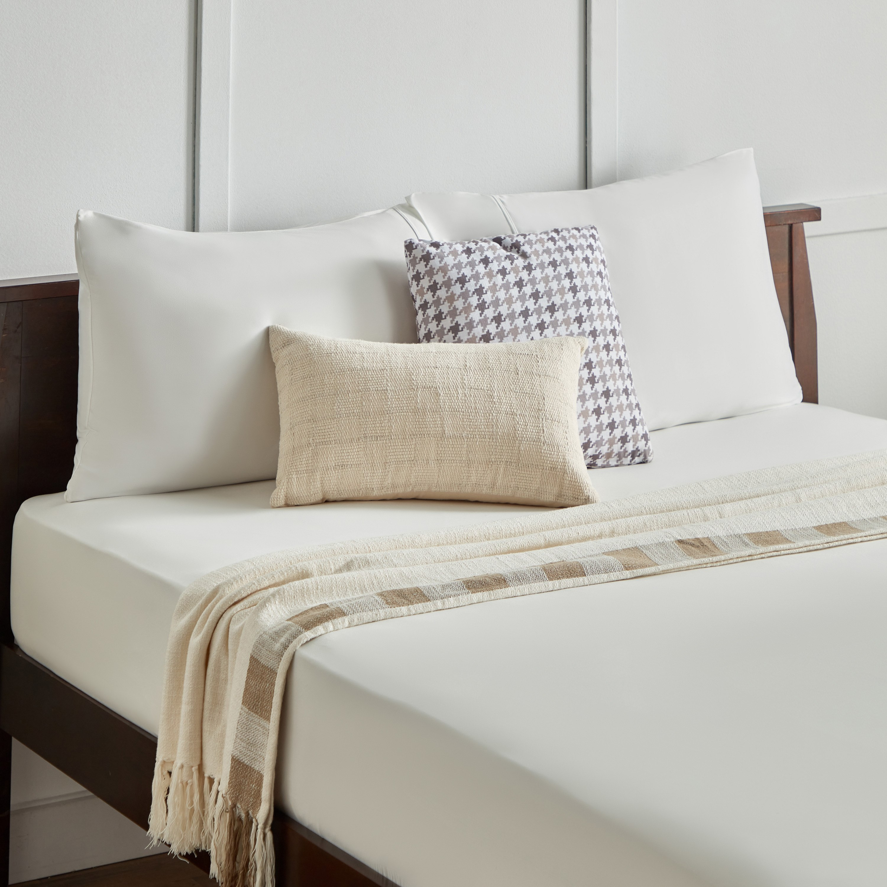 طقم أغطية وسائد قطعتين مايكرو جيرسي من فيروم - 50x75 سم-hbxhomeware-hbxbedroom-image-6