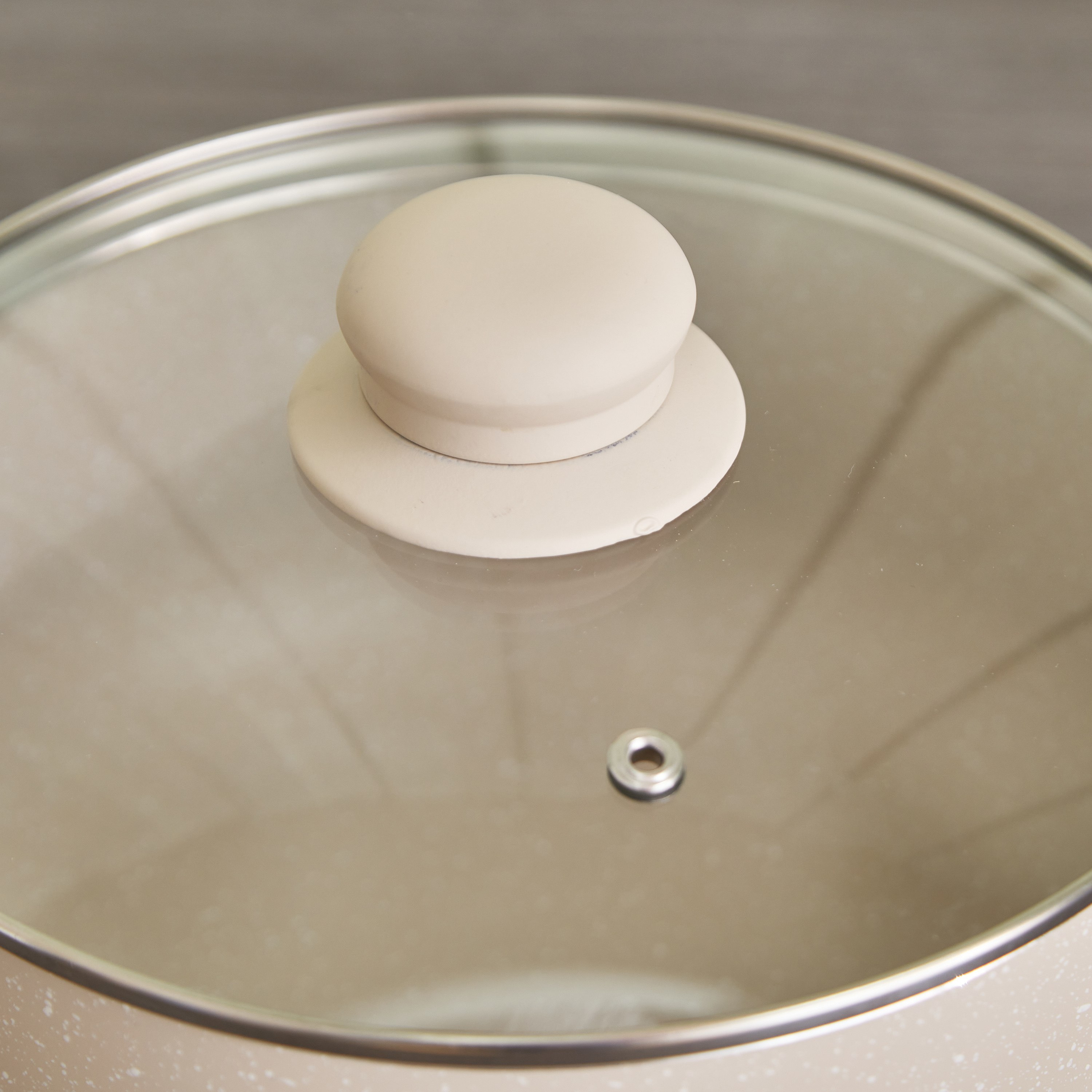 قدر بطلاء رخامي وغطاء من فيست  - 20 سم-hbxhomeware-hbxkitchen-image-3