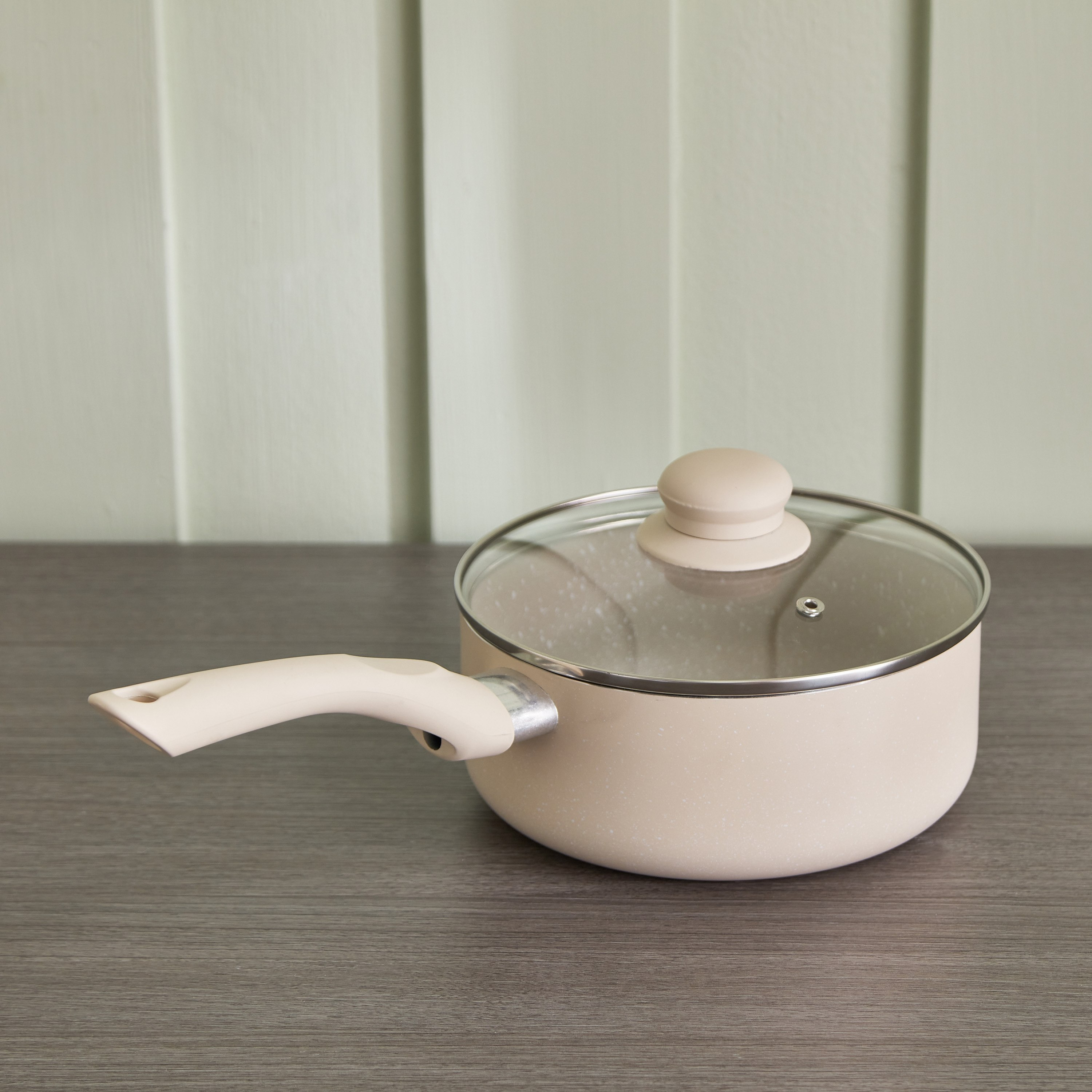 قدر صلصة بطلاء رخامي وغطاء من فيست  - 18 سم-hbxhomeware-hbxkitchen-image-1