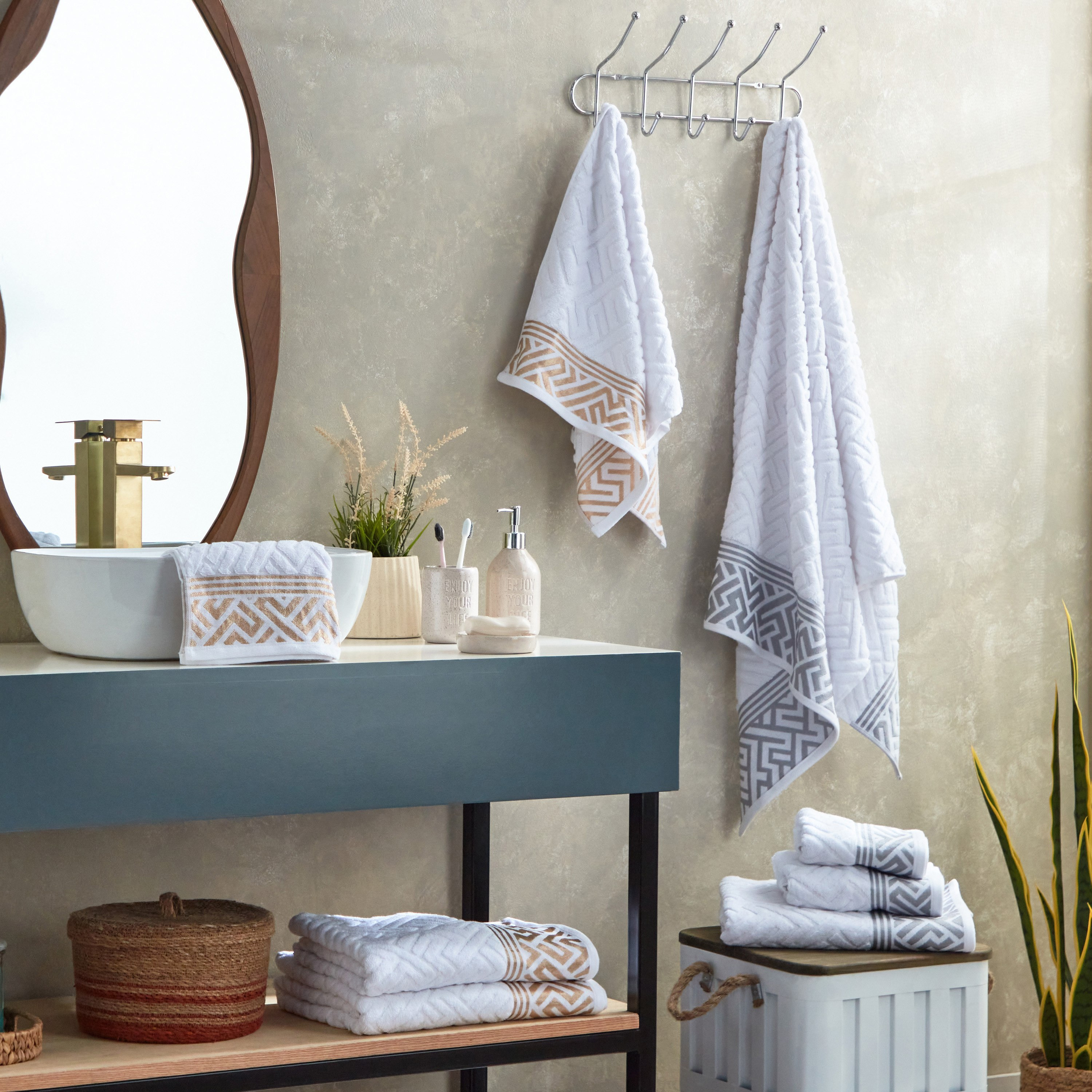 منشفة يد قطن متعددة التصاميم لوريكس من ميكنس - 50x90 سم-hbxbathroom-bathroomtextiles-image-5