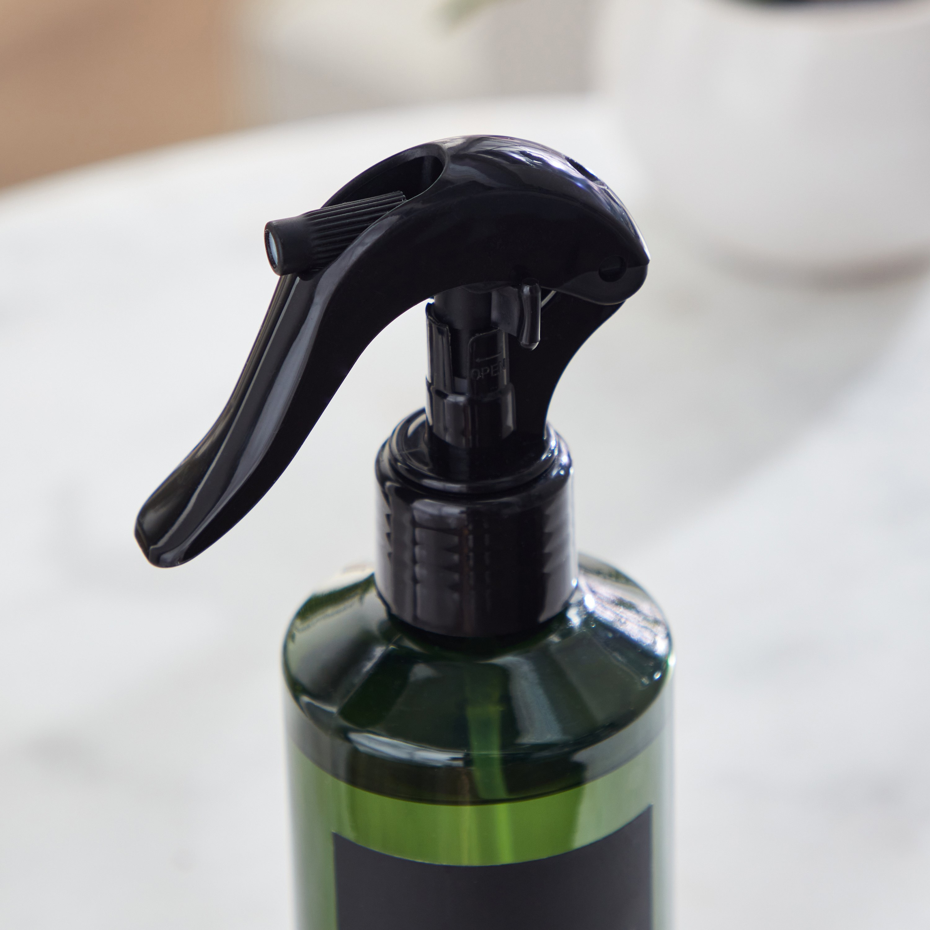 بخاخ معطر الغرف أيسلاند سكيب من بالمي - 200 مل-hbxdecorandfurnishings-homefragrance-roomfreshnersandaromamist-image-3