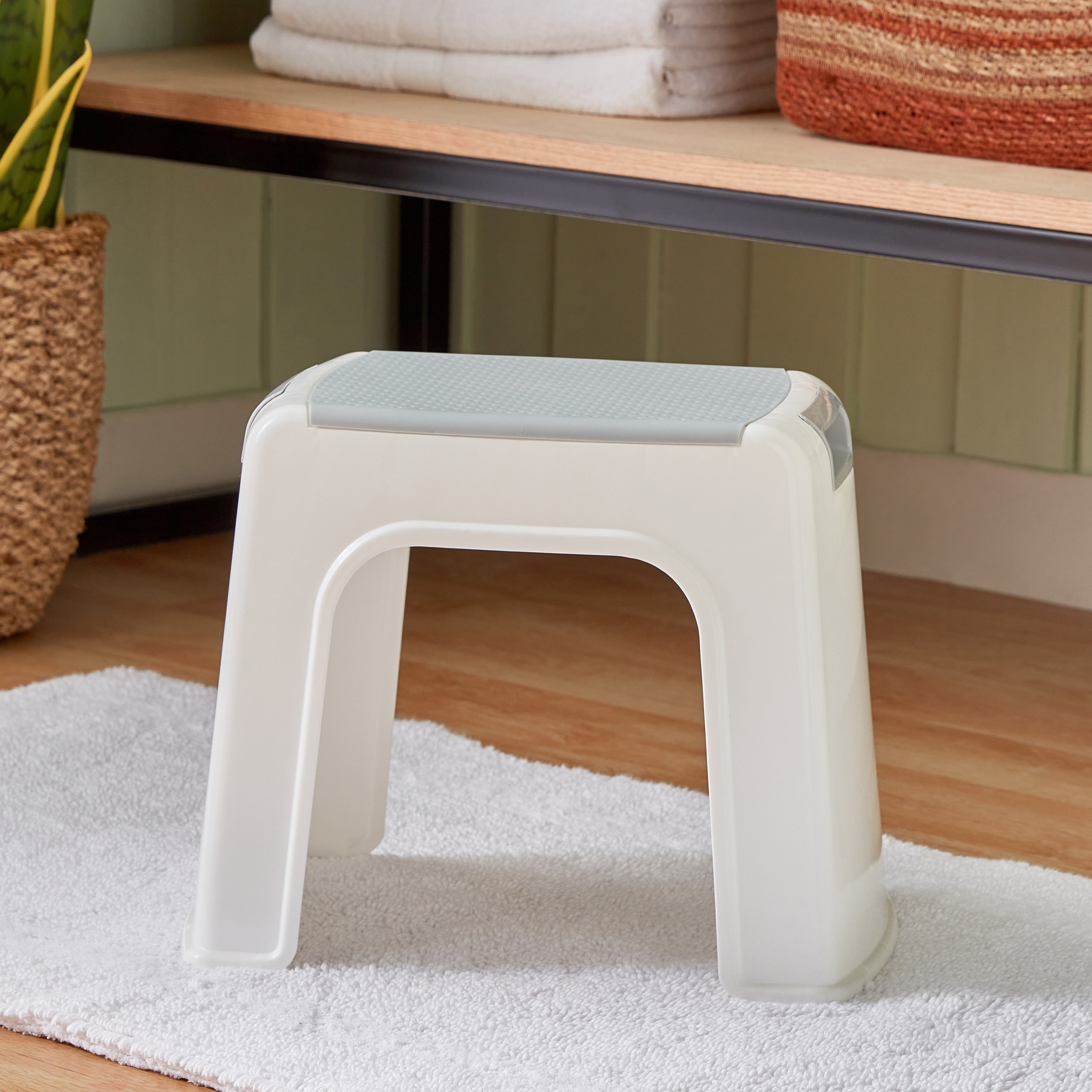 Harmony Non-Slip Bath Stool - 38x24x30 cm-hbxdecorandfurnishings-homeaccessories-novelties-image-1