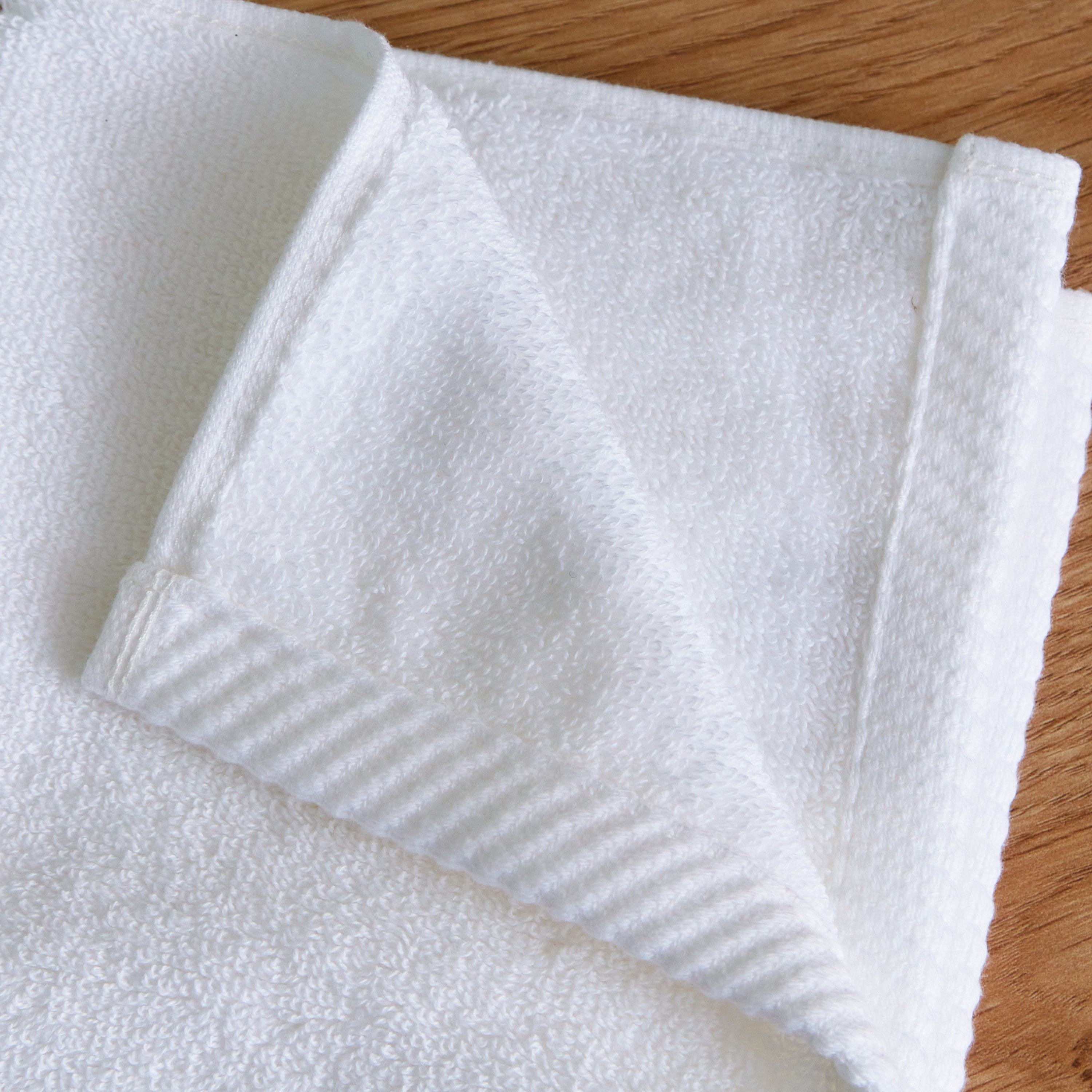 منشفة وجه قطن زوي من وايت هيفن - 33x33 سم-hbxbathroom-bathroomtextiles-image-3