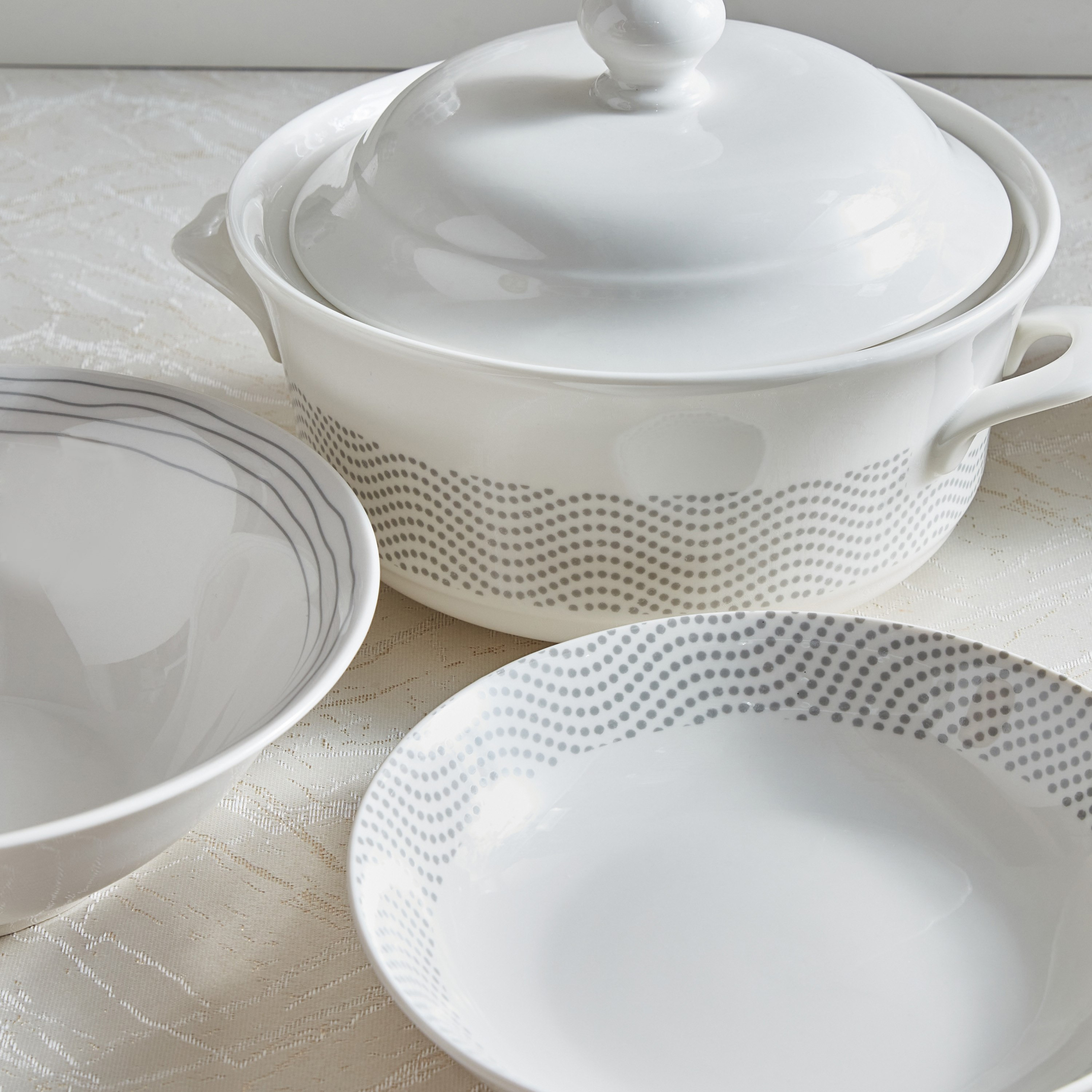 طقم عشاء 105 قطعة من فيستا - 12 شخصًا-hbxhomeware-hbxkitchen-image-3