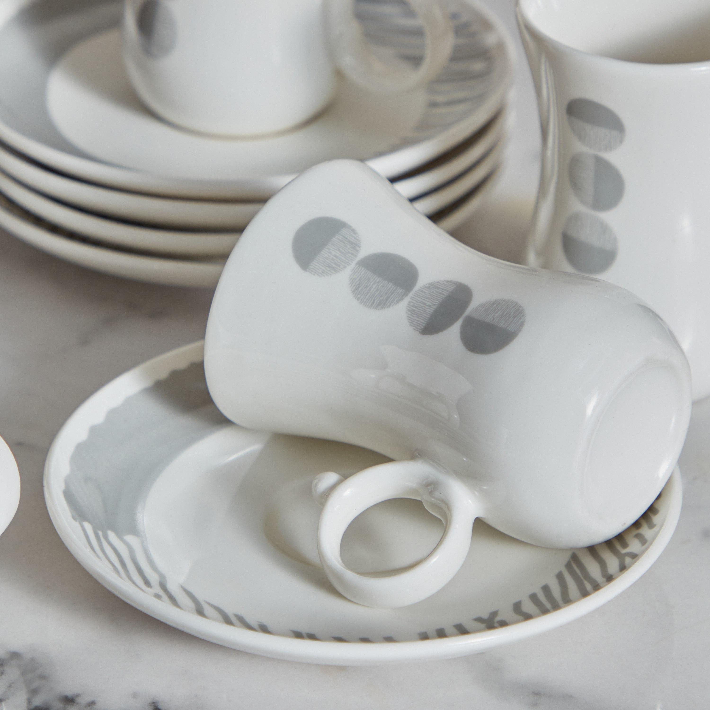 طقم استكانات وصحون 12 قطعة من فيفيد-hbxhomeware-hbxkitchen-image-4