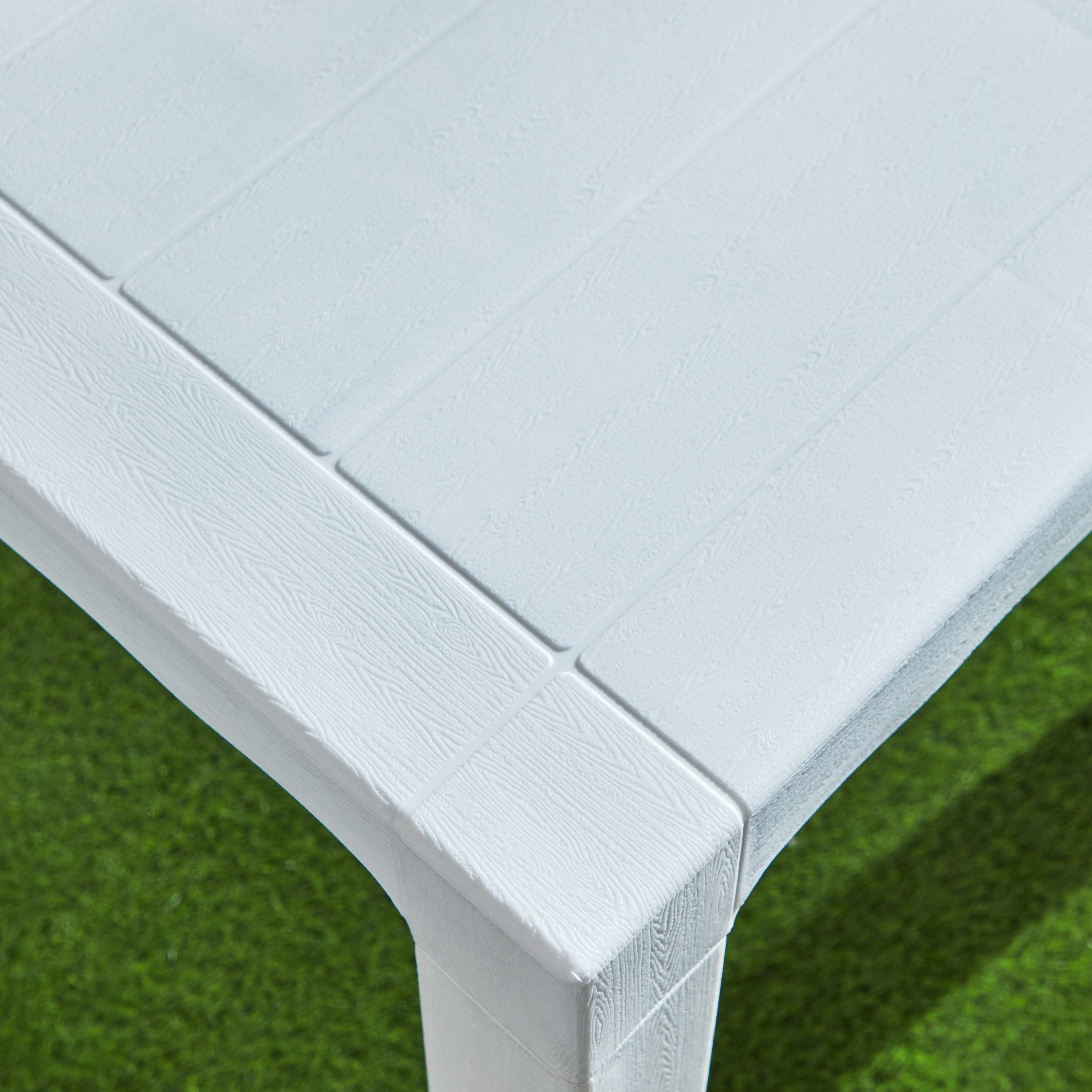 طاولة مربعة للجلسات الخارجية - فيرا ويتني من موڤو-hbxoutdoor-hbxoutdoorfurniture-tables-image-3