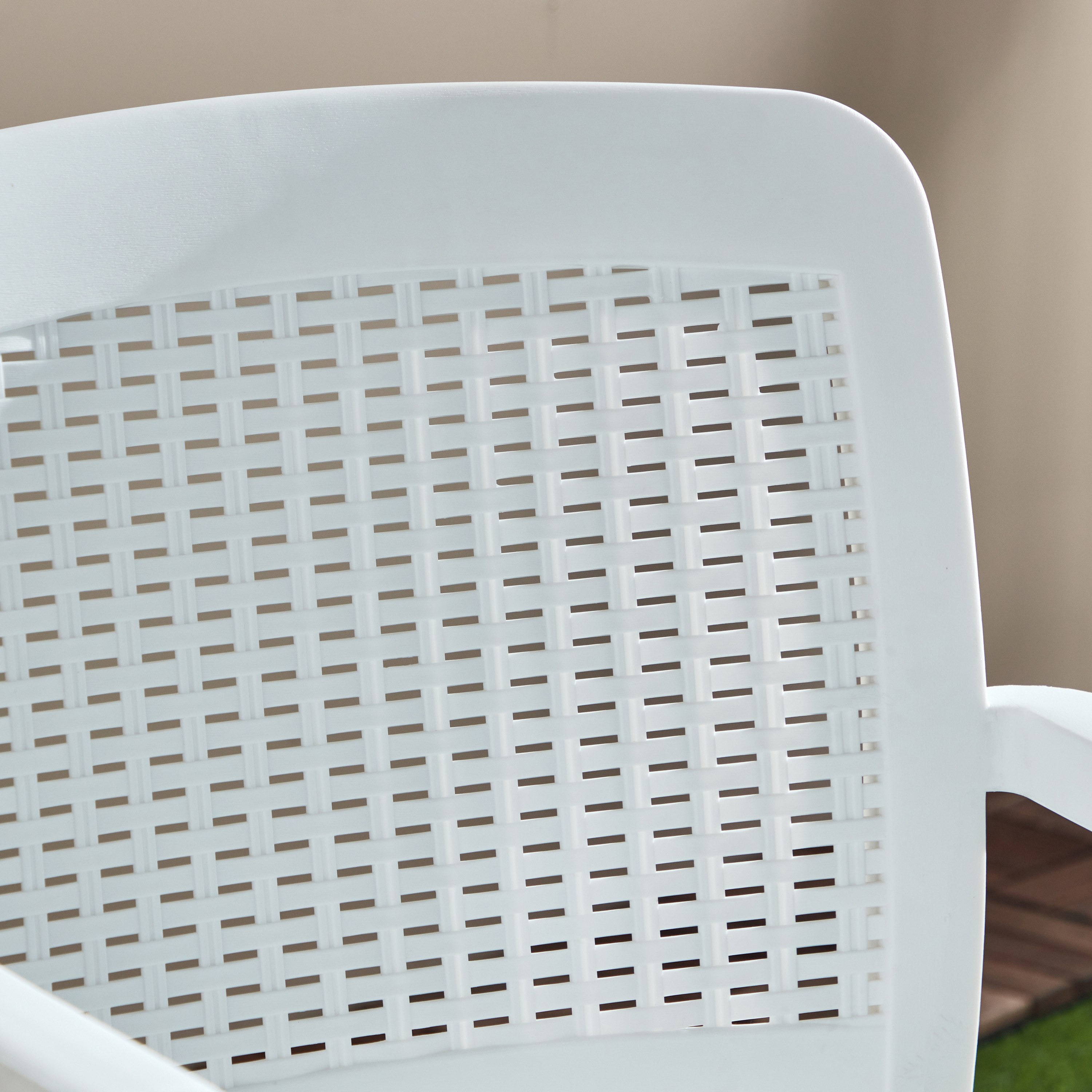 كرسي خارجي بمساند ذراعين - فيرا أوتا من موڤو-hbxfurniture-outdoor-swingsandchairs-image-7