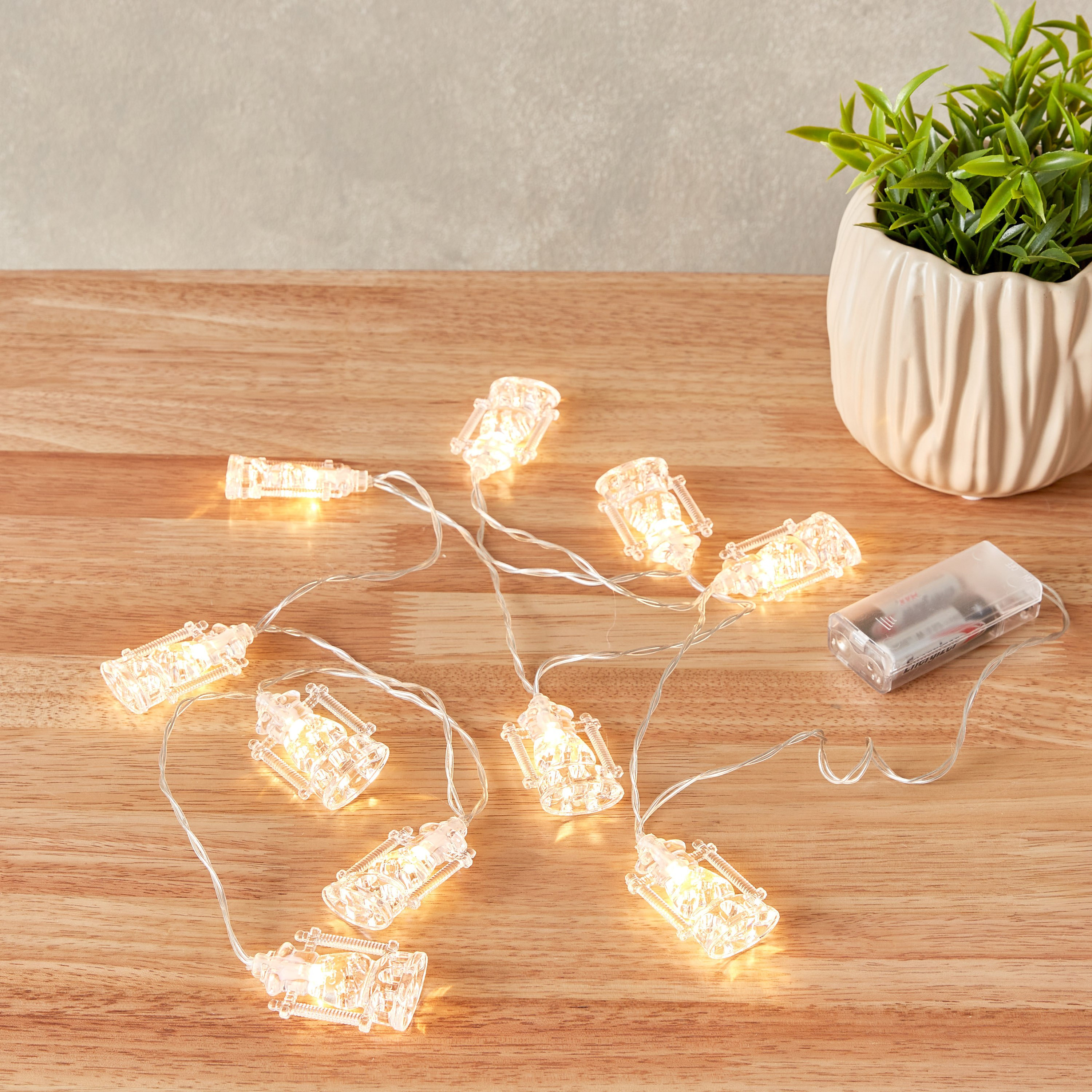 حبل إضاءة فانوس بـ 10 لمبات إل إي دي من أورلا - 165 سم-hbxdiningroom-lighting-decorativesandstringlights-image-1