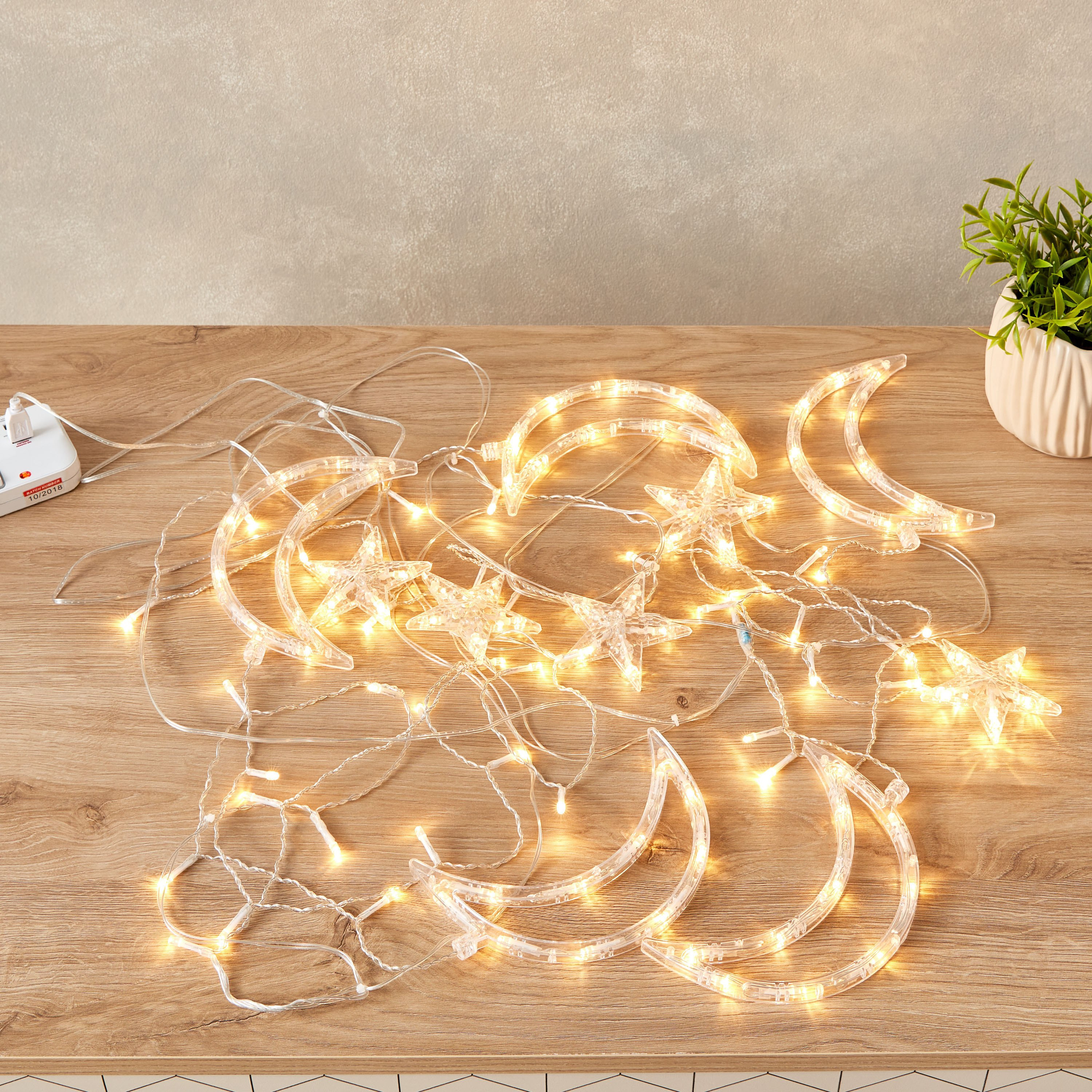 حبل إضاءة بـ 115 لمبة إل إي دي بتصميم نجوم جليدية من أورلا-hbxdiningroom-lighting-decorativesandstringlights-image-1