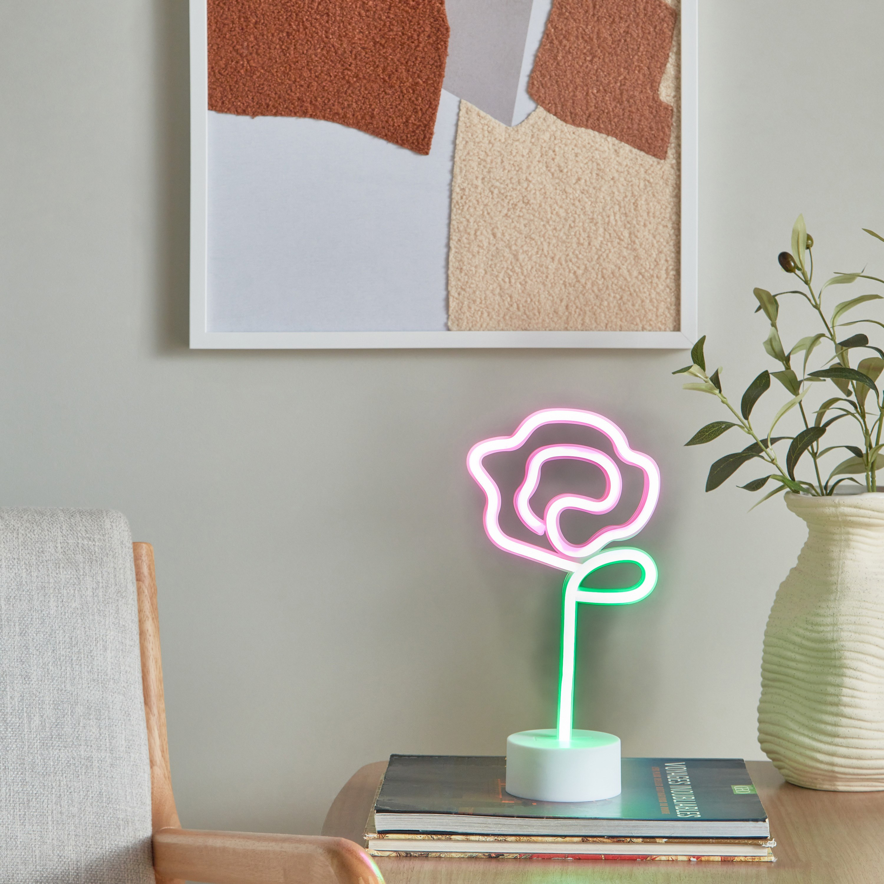 مصباح نيون على شكل زهرة إل إي دي من أورلا - 15x9x28 سم-hbxdiningroom-lighting-decorativesandstringlights-image-3