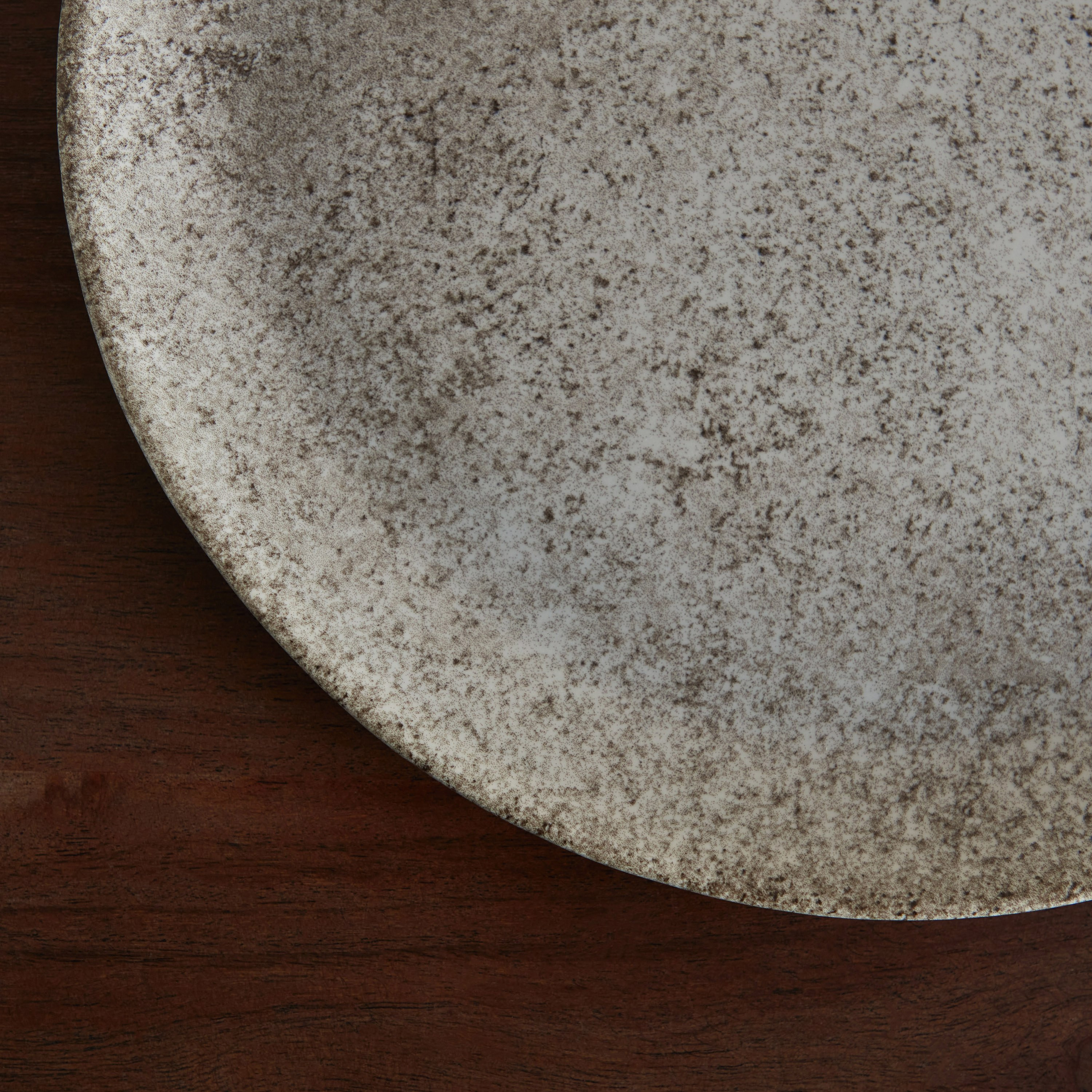 Concrete Dinner Plate-hbxdecorandfurnishings-tabletop-crockery-image-3